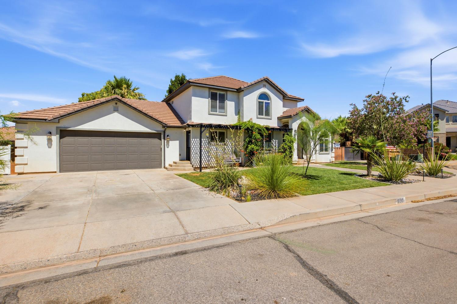 INDIAN SPRINGS - Residential