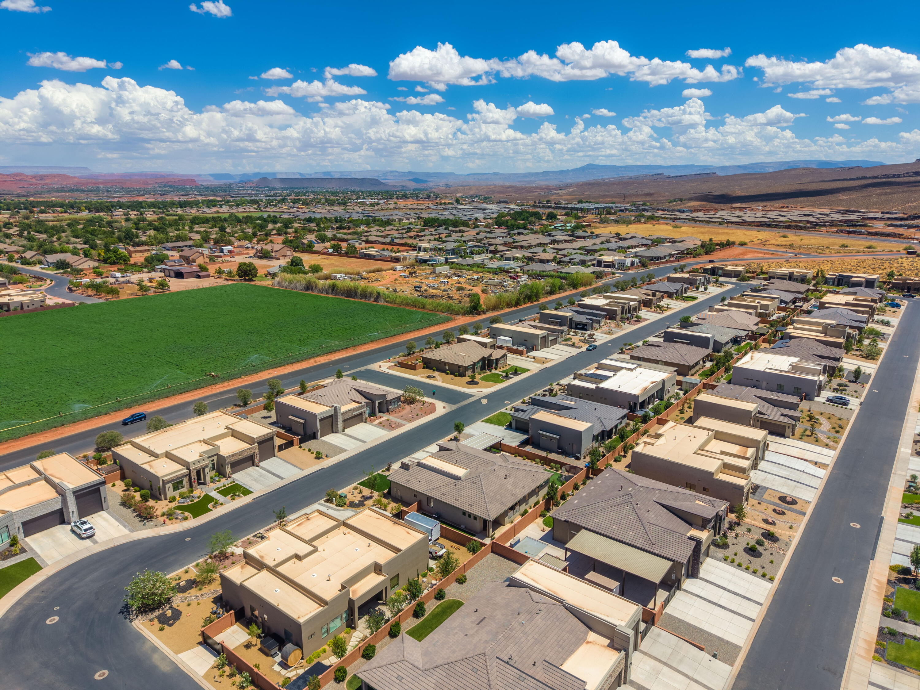 ANASAZI VISTA - Residential