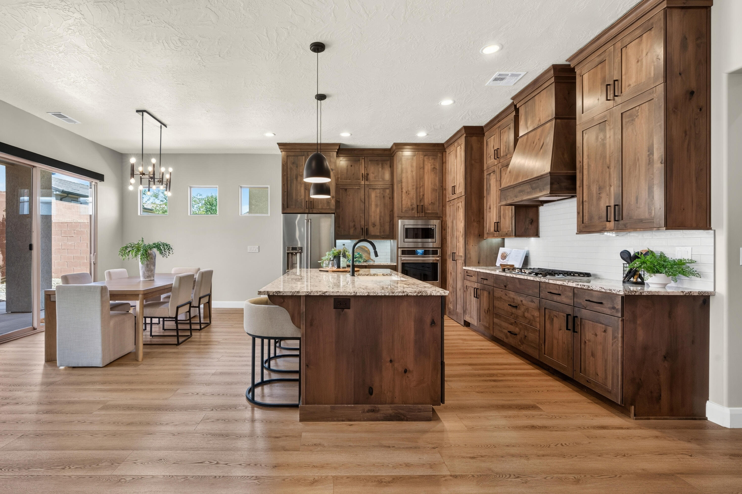 ANASAZI VISTA - Residential