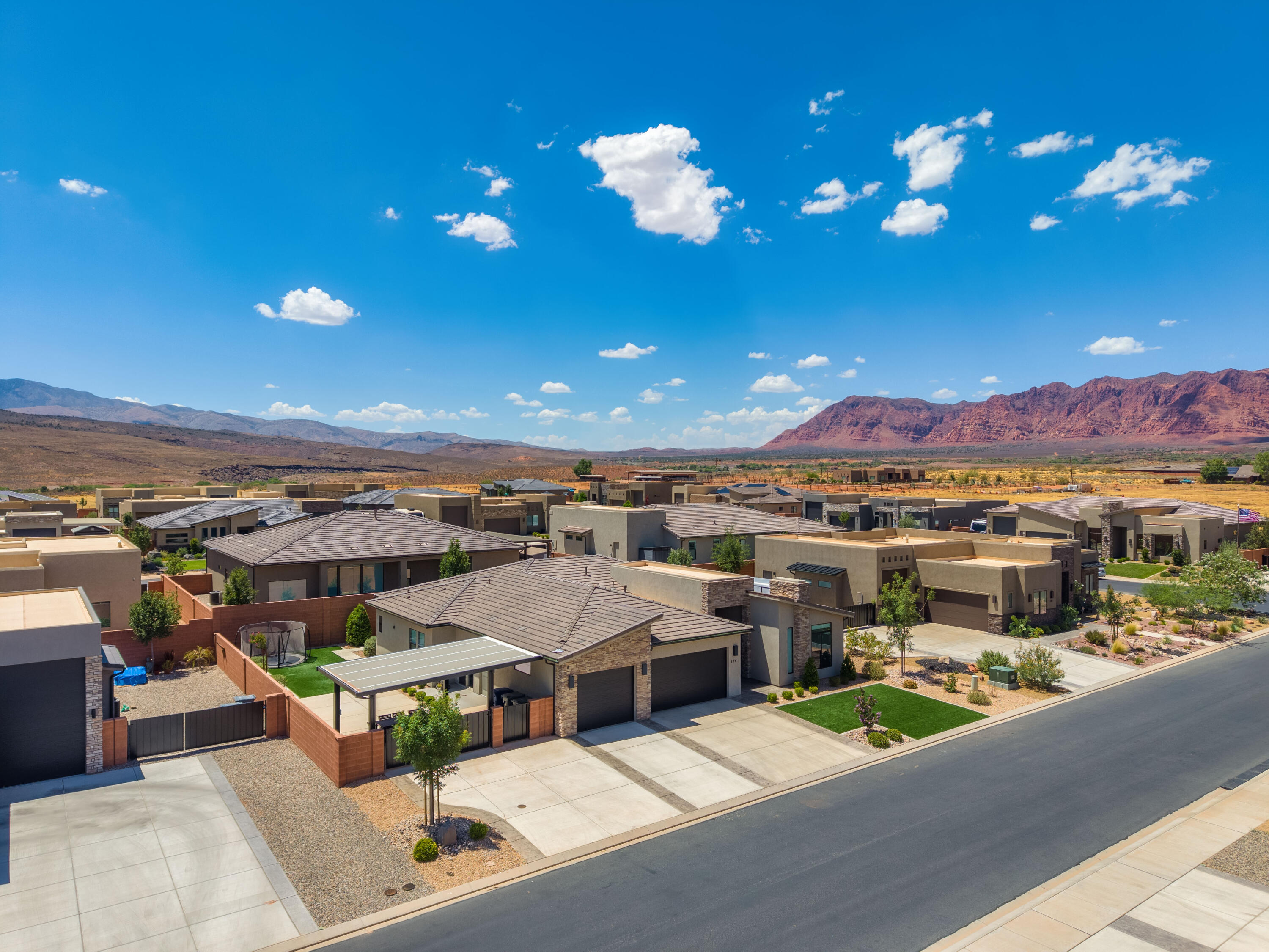 ANASAZI VISTA - Residential