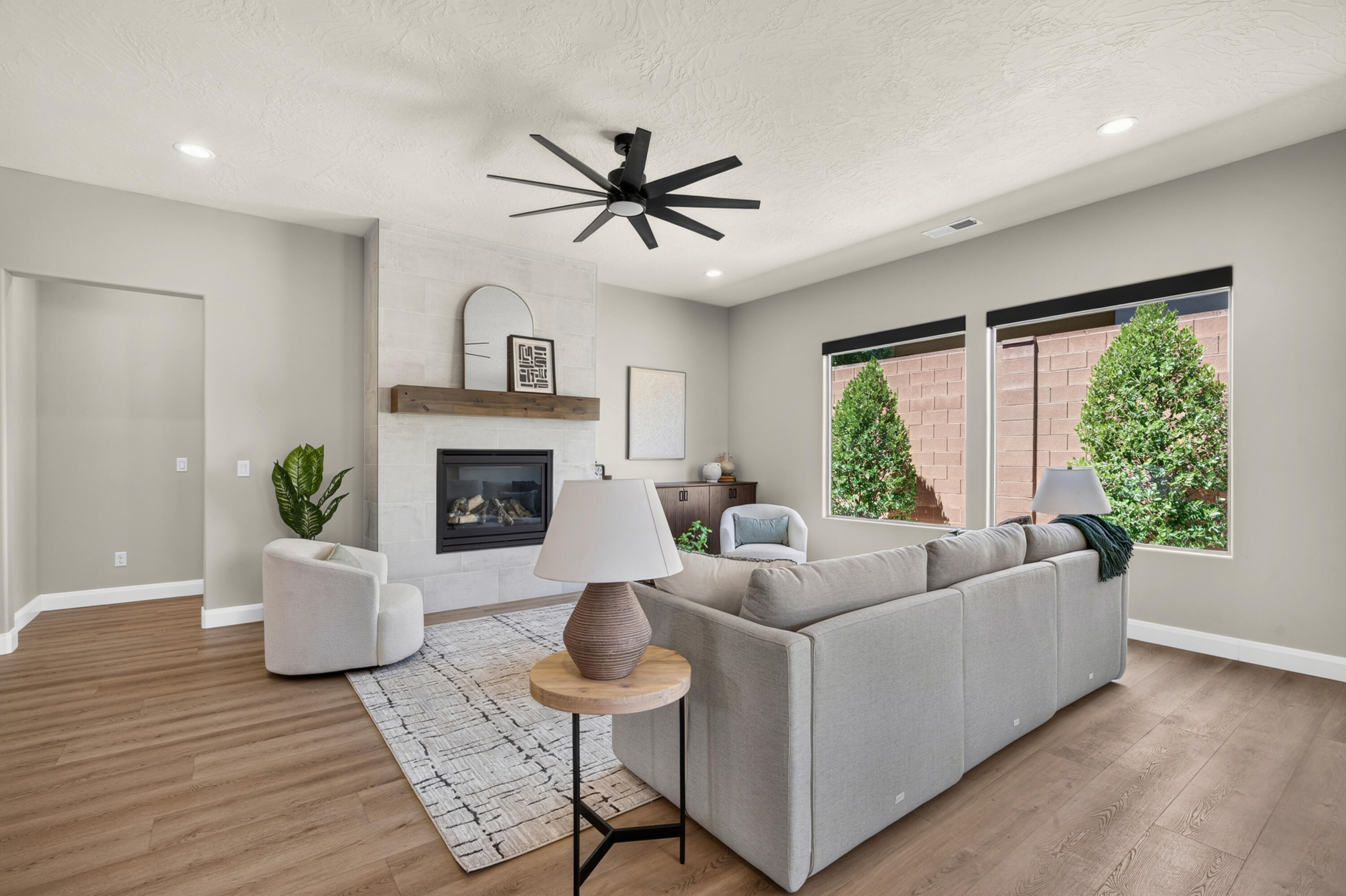 ANASAZI VISTA - Residential