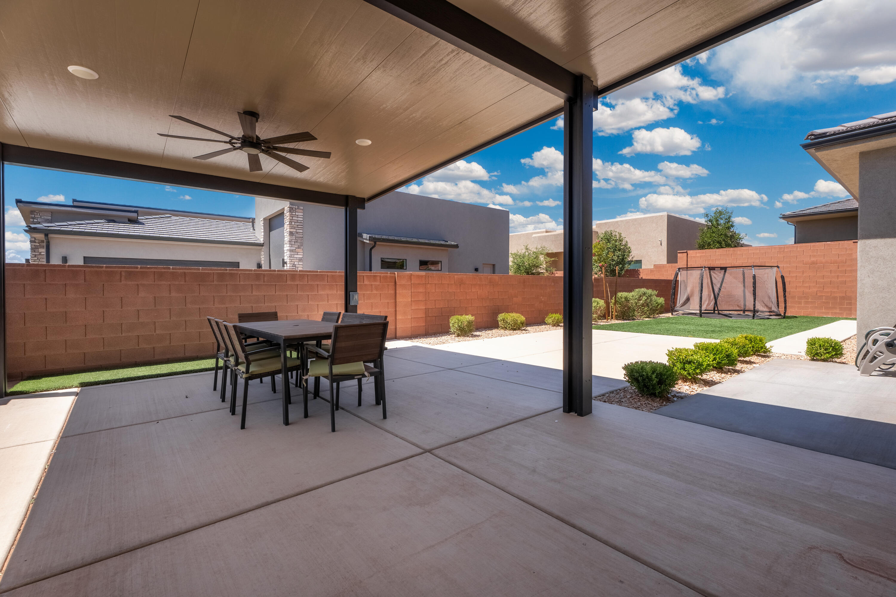 ANASAZI VISTA - Residential