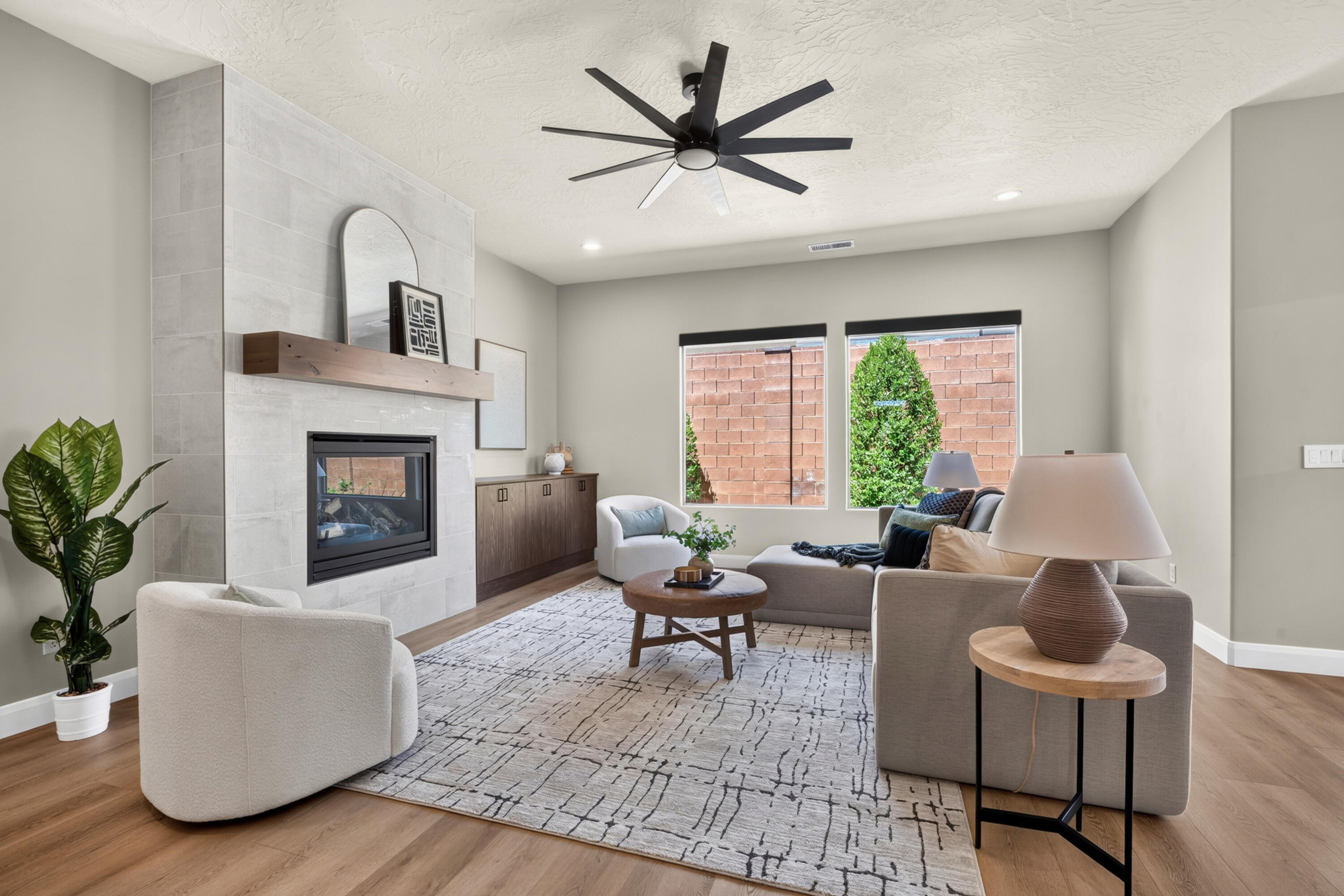 ANASAZI VISTA - Residential