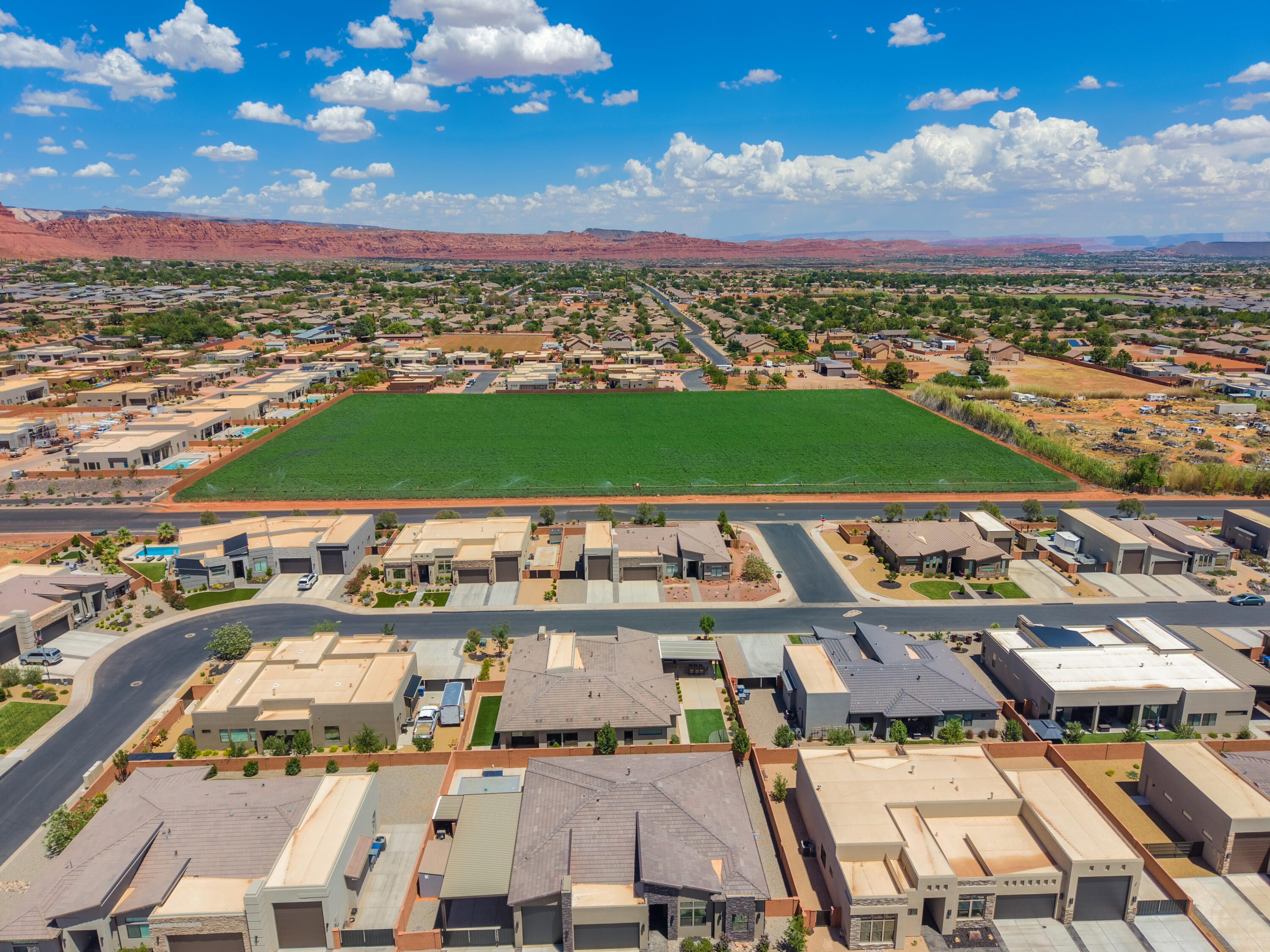 ANASAZI VISTA - Residential
