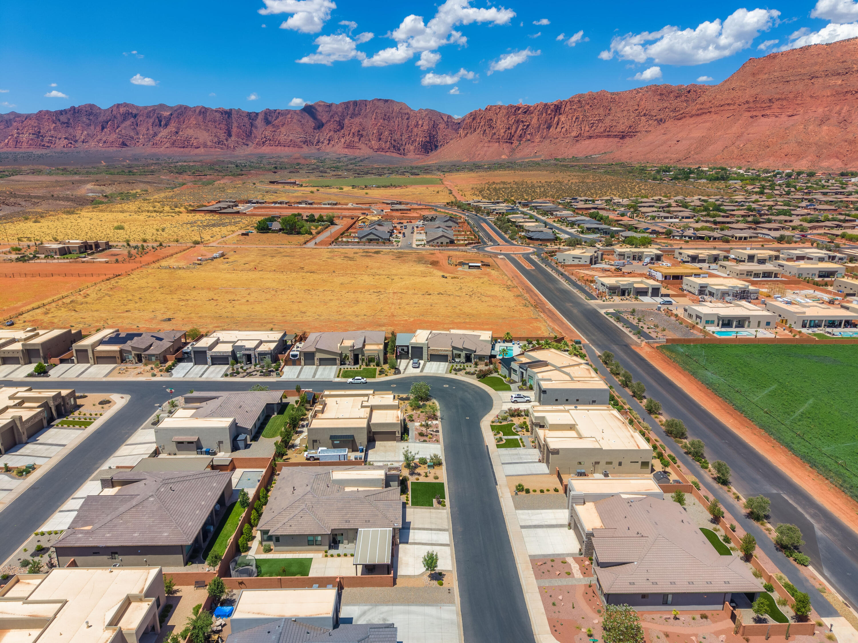 ANASAZI VISTA - Residential