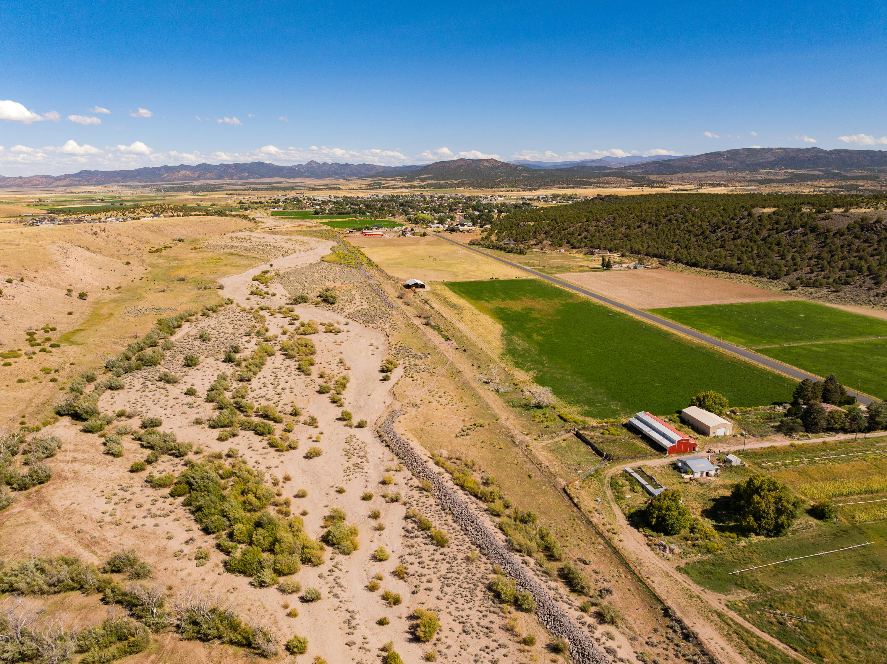 ENTERPRISE TOWNSITE - Land