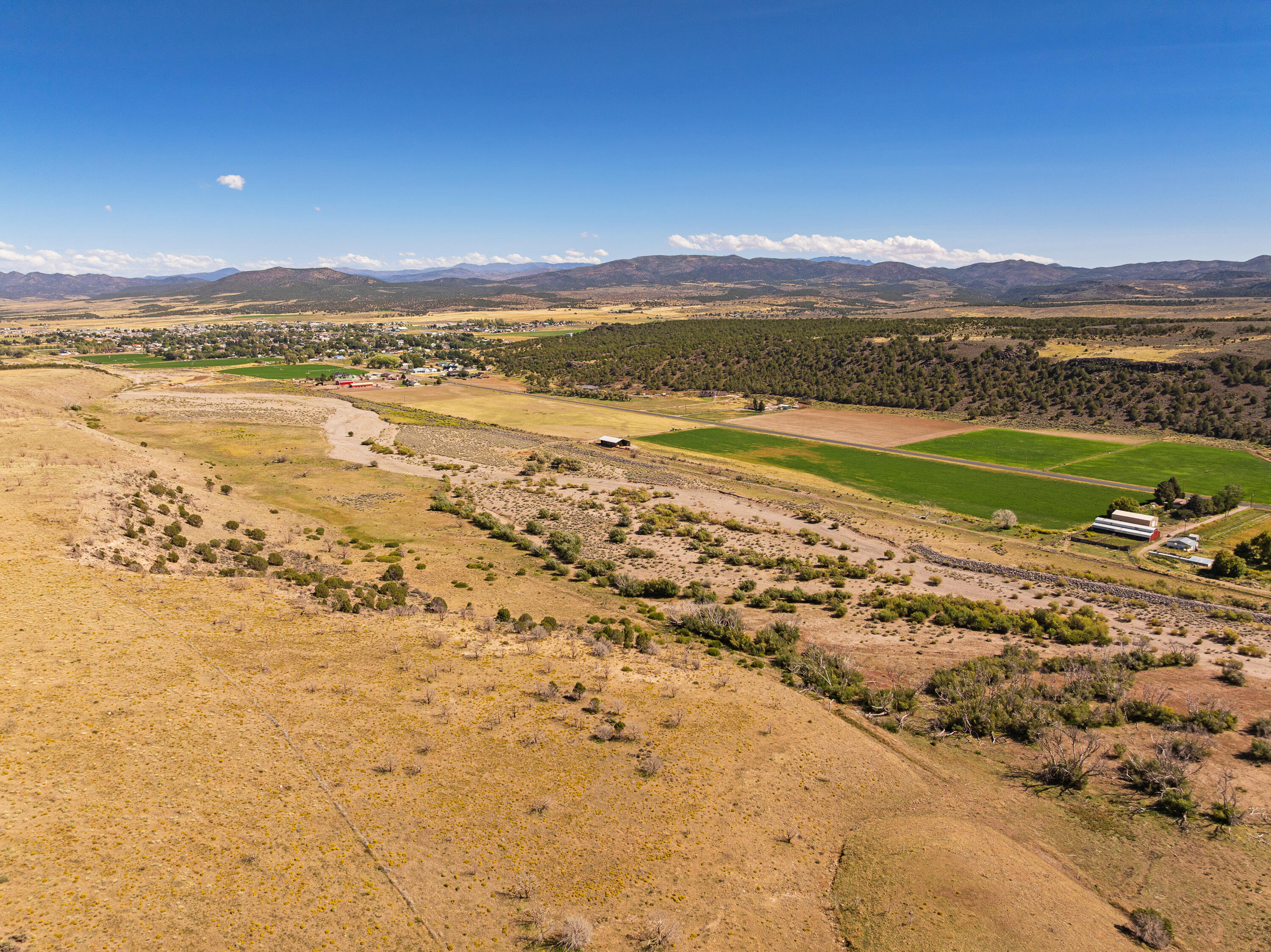 ENTERPRISE TOWNSITE - Land