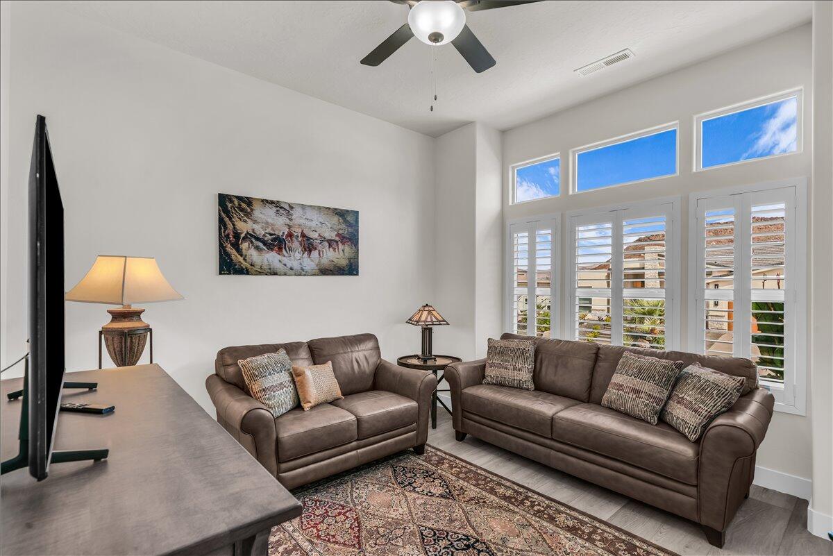 SHOOTING STAR - Residential