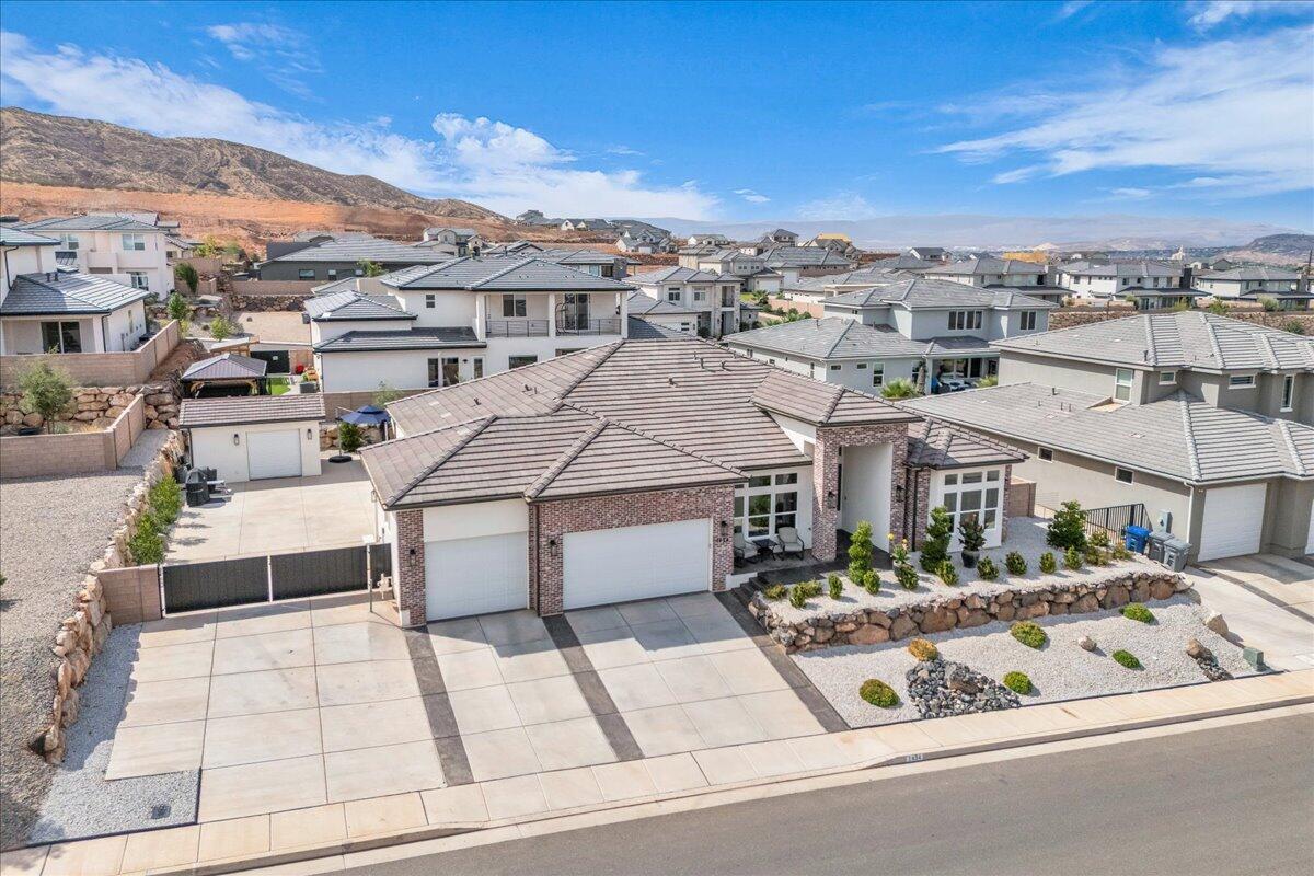 SHOOTING STAR - Residential