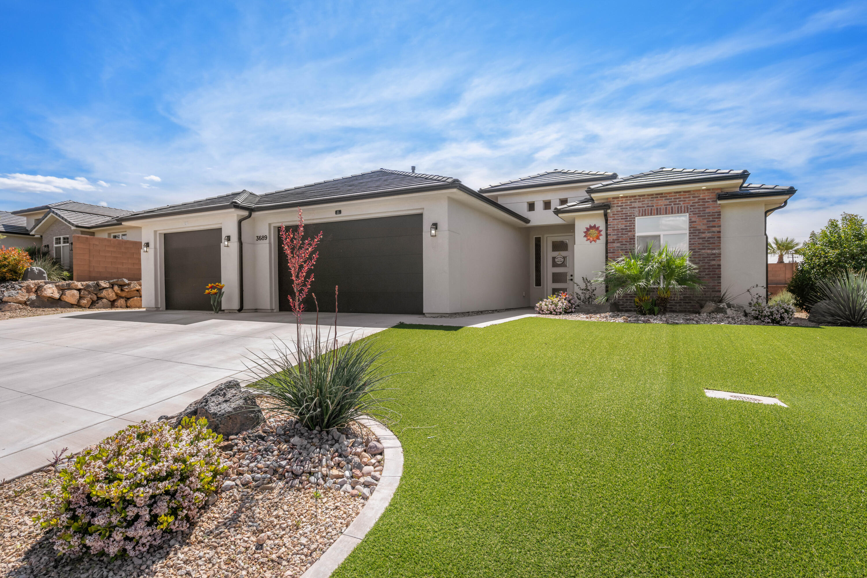 STONE GARDEN SUB - Residential