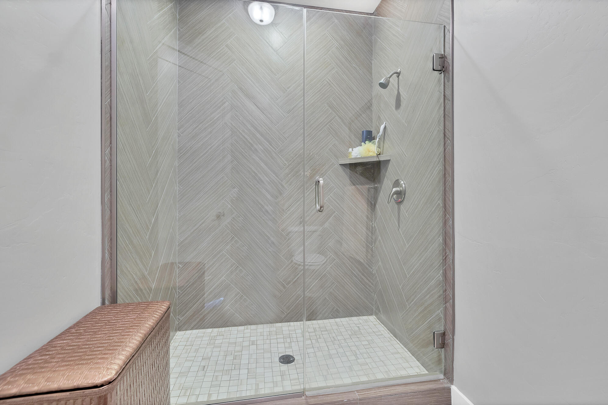 PELICAN HILLS CONDOMINIUMS - Residential
