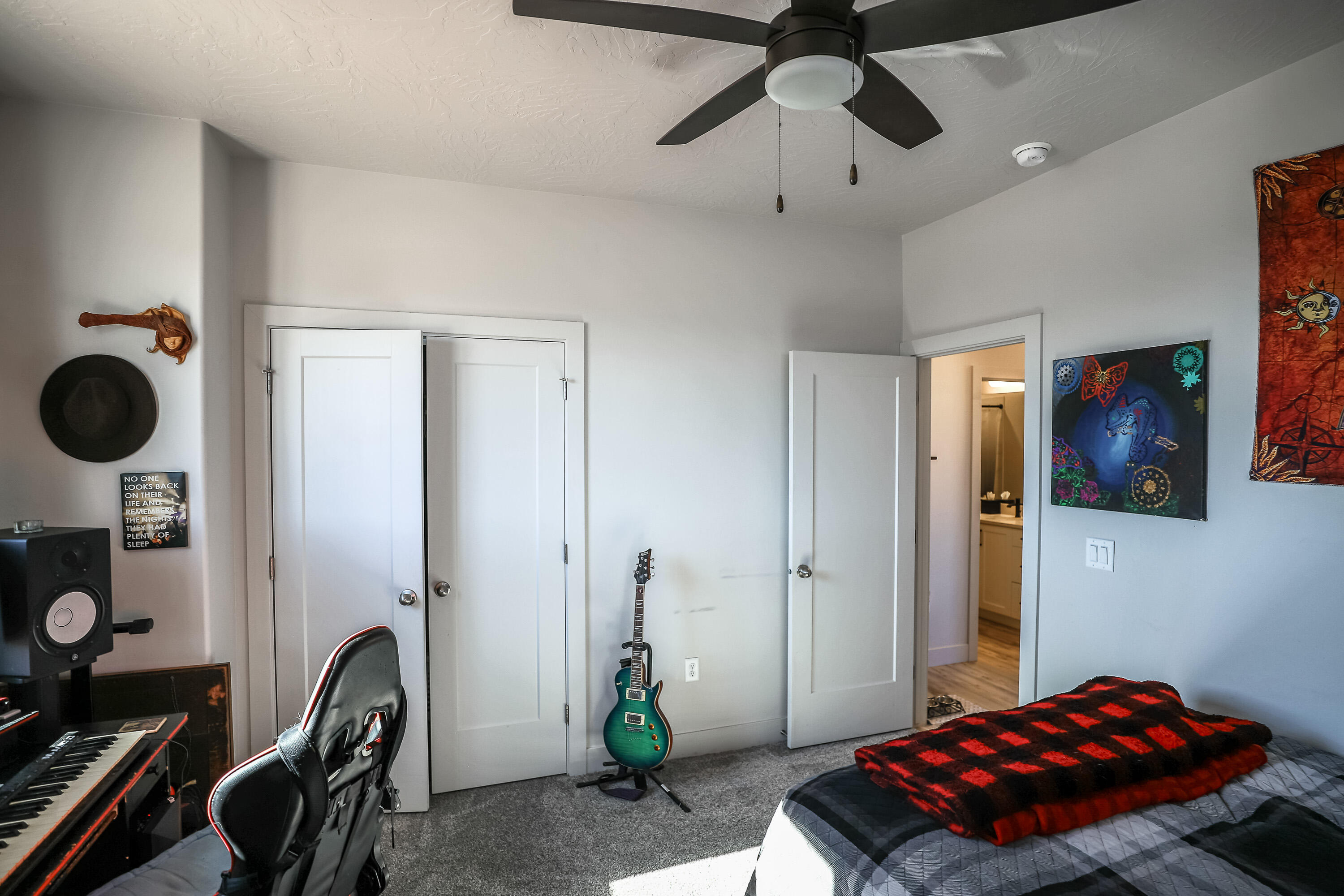 PAINTED SANDS - Residential