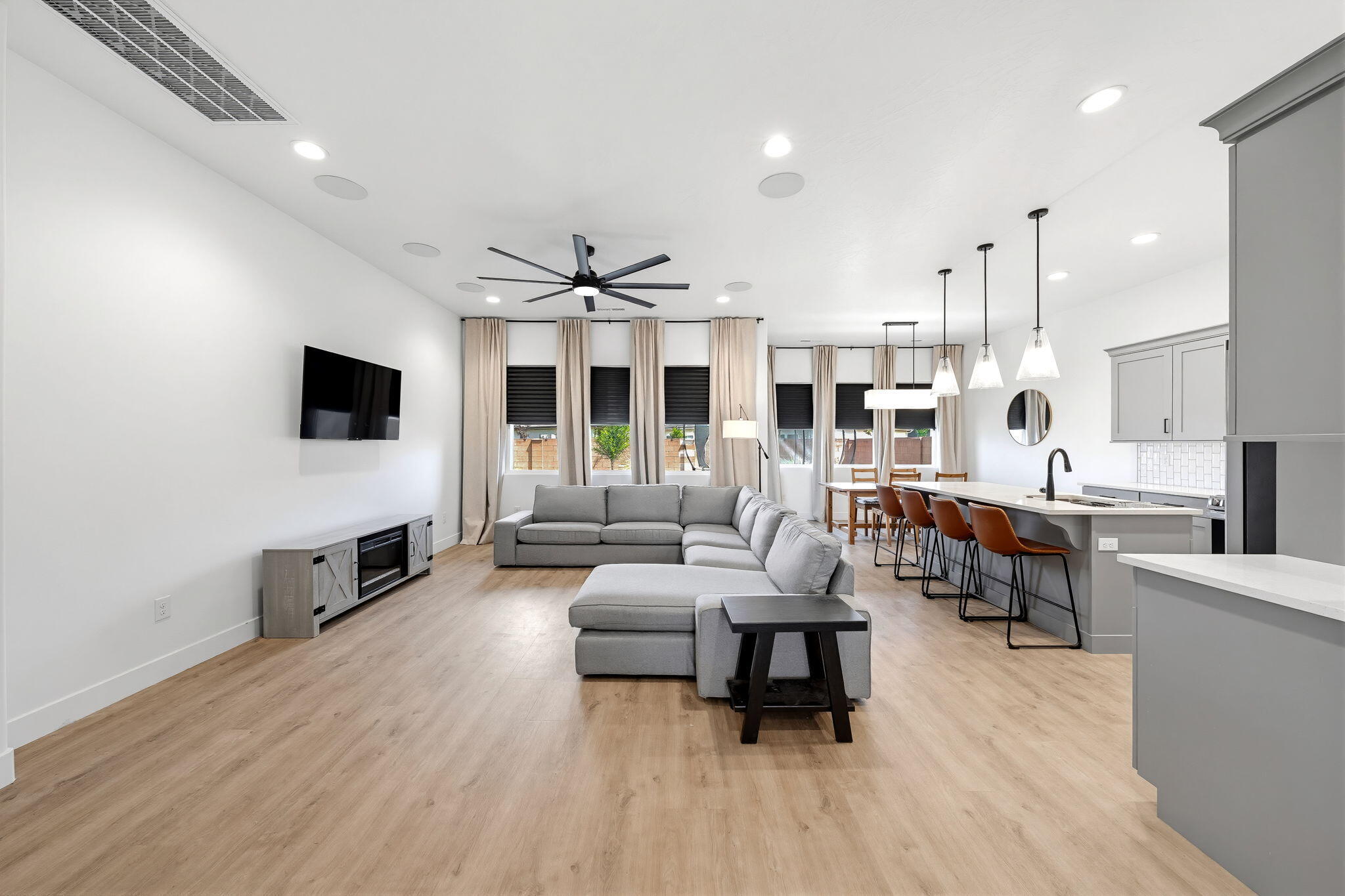 RIVERBEND AT SUNRISE VALLEY - Residential