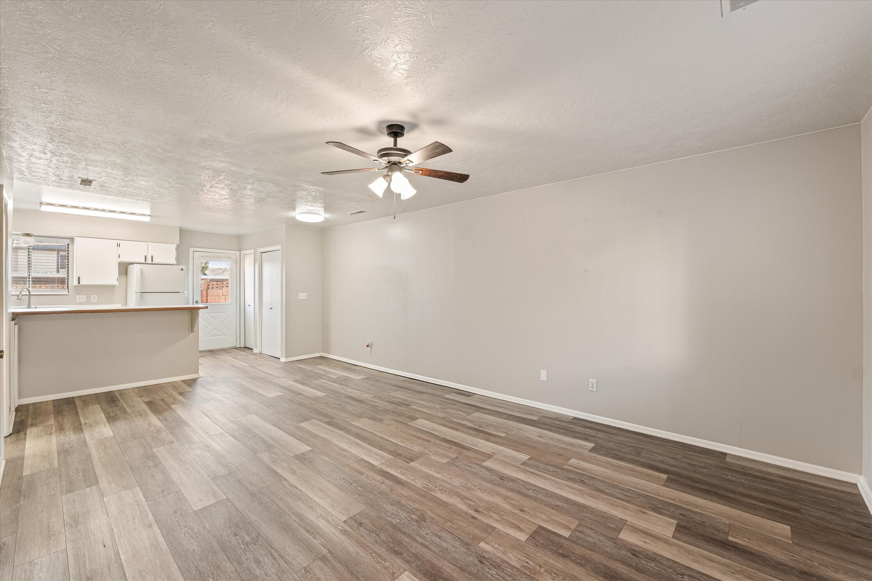 COLOR VIEW TOWNHOMES - Residential