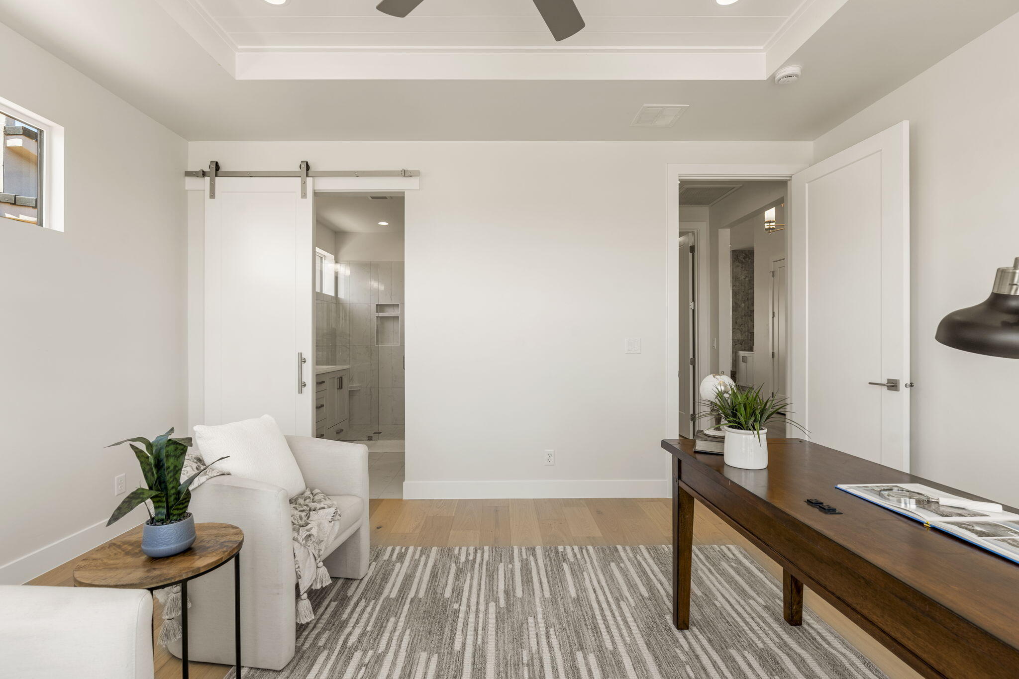 BLACK STONE - Residential