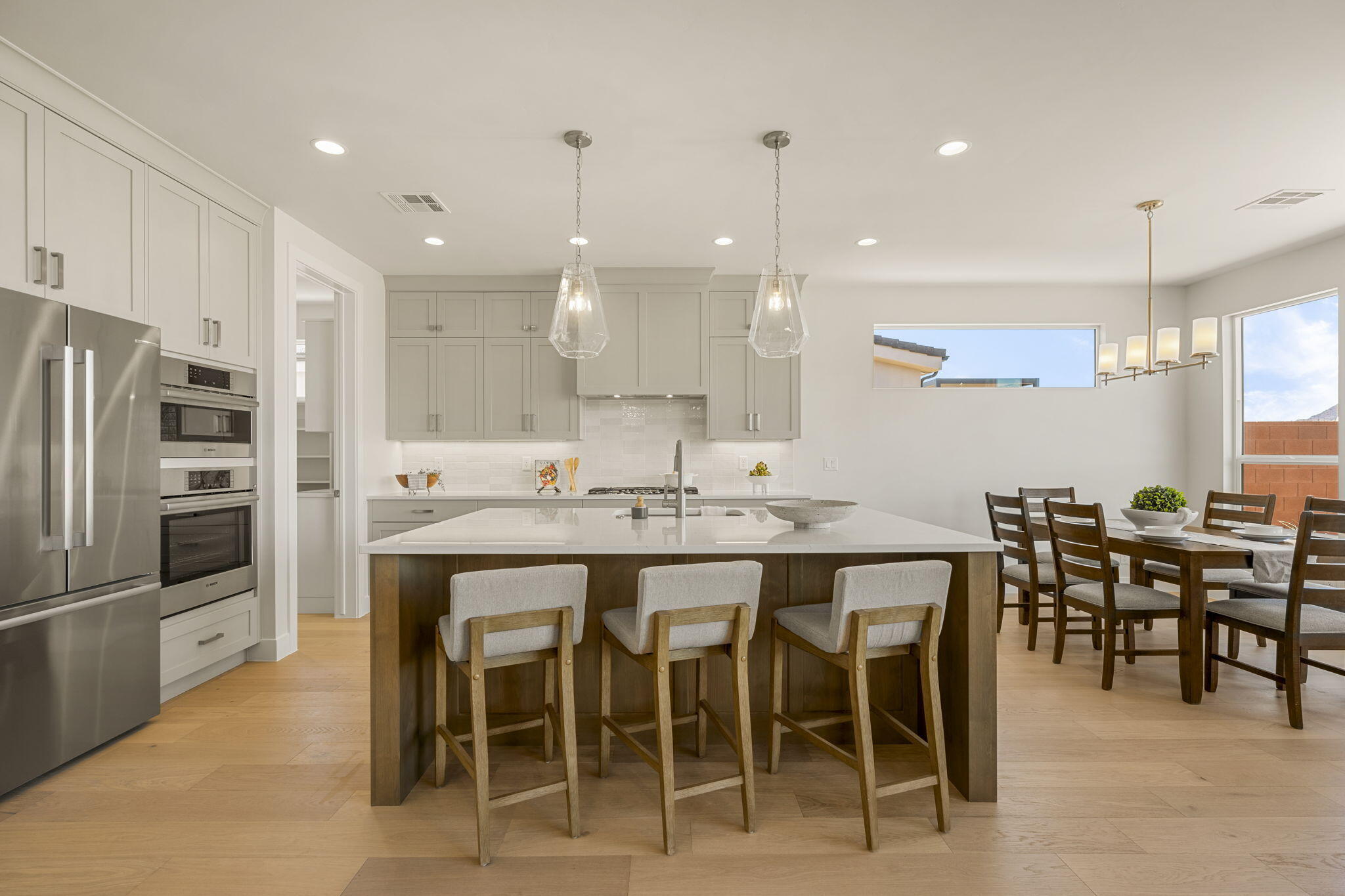 BLACK STONE - Residential