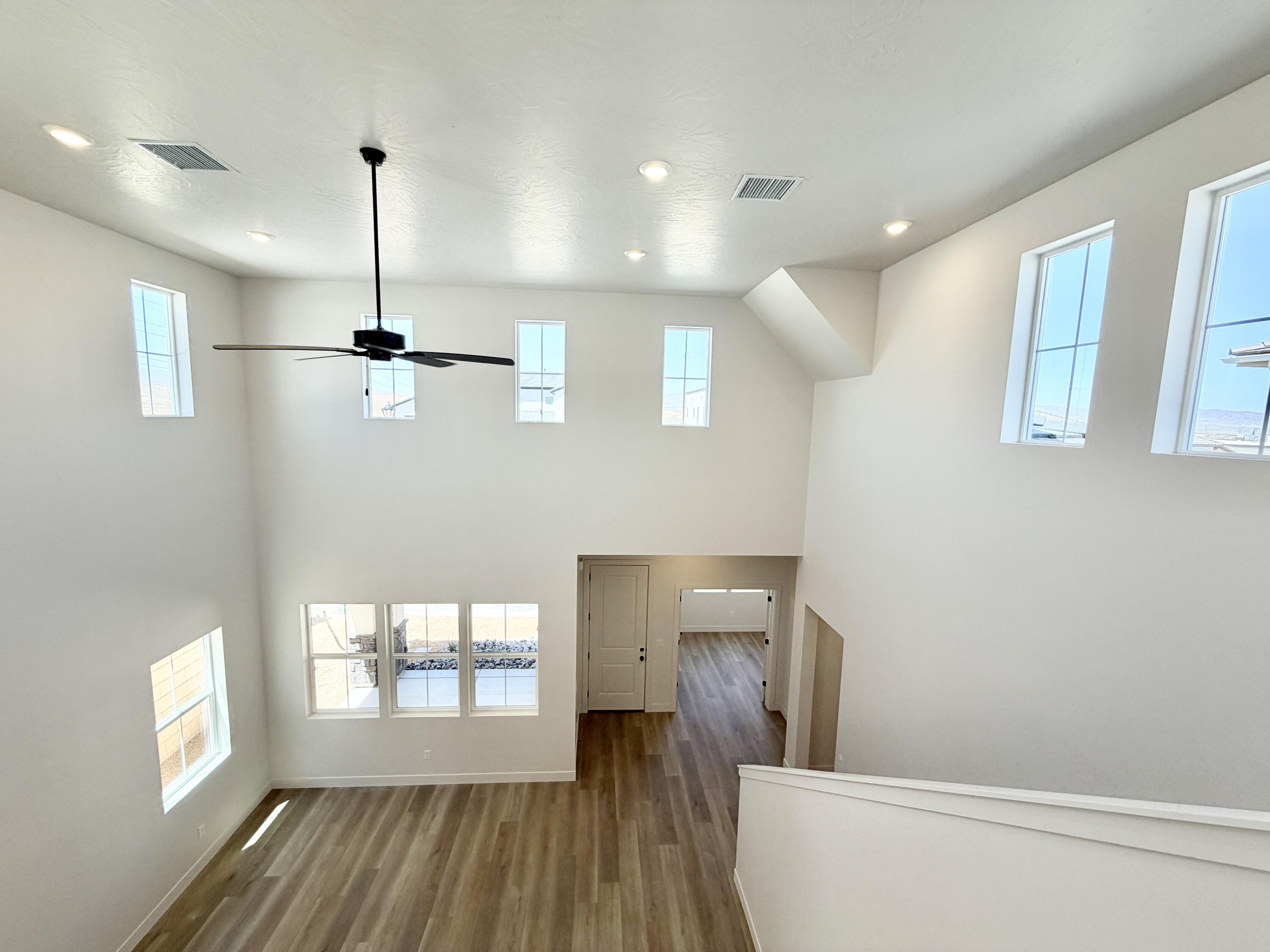 DESERT COLOR SAGE HAVEN - Residential