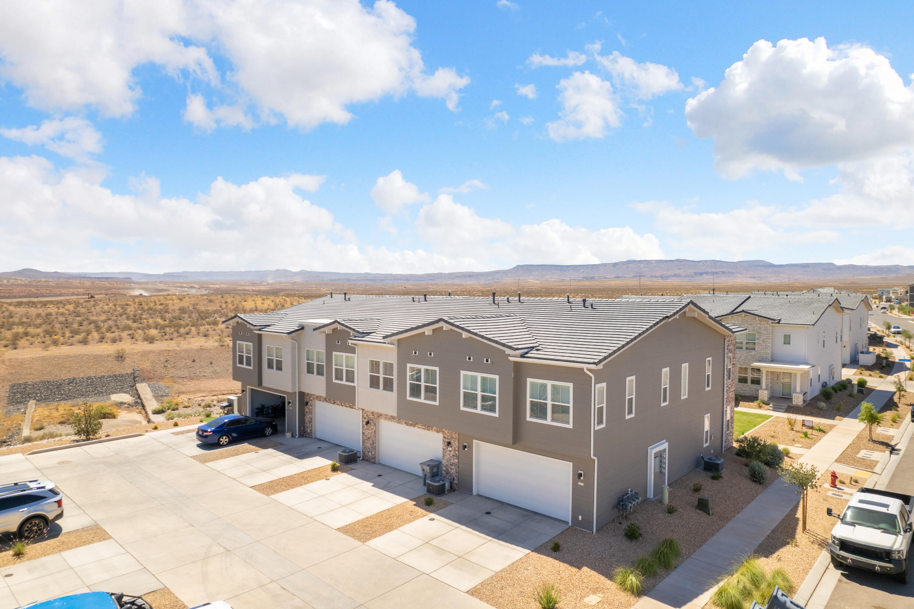 DESERT COLOR SAGE HAVEN - Residential