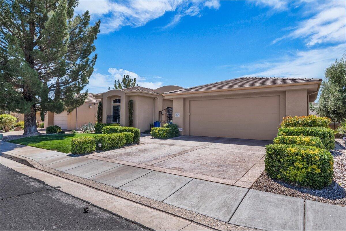 SANTA MARIA AT SUNBROOK - Residential