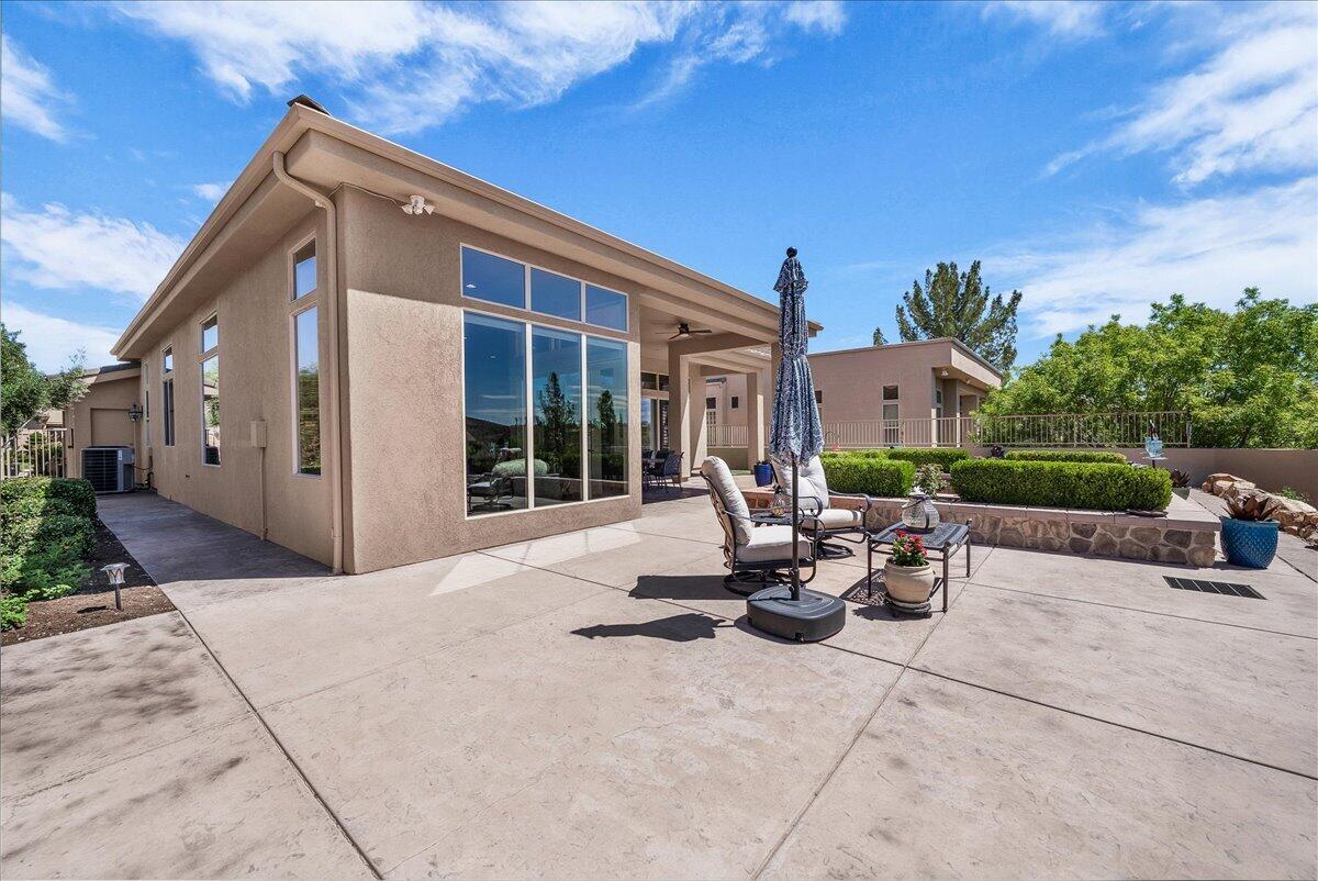 SANTA MARIA AT SUNBROOK - Residential