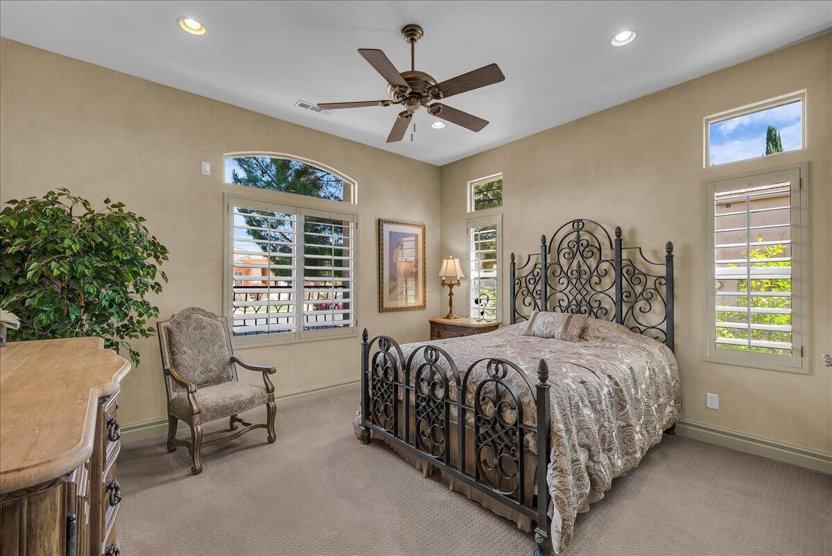 SANTA MARIA AT SUNBROOK - Residential