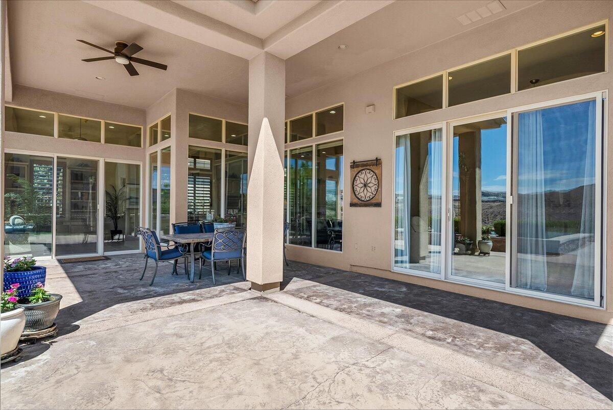 SANTA MARIA AT SUNBROOK - Residential