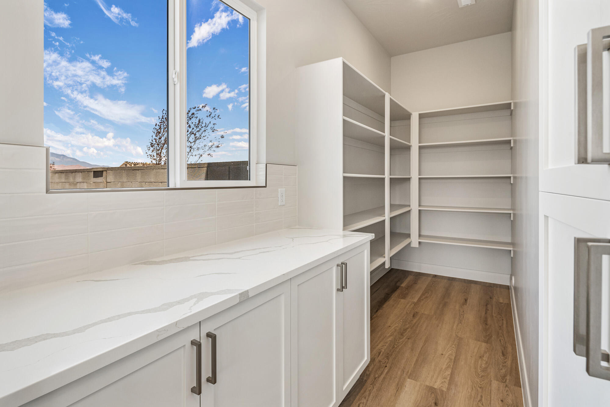 FRANKLIN FIELDS - Residential