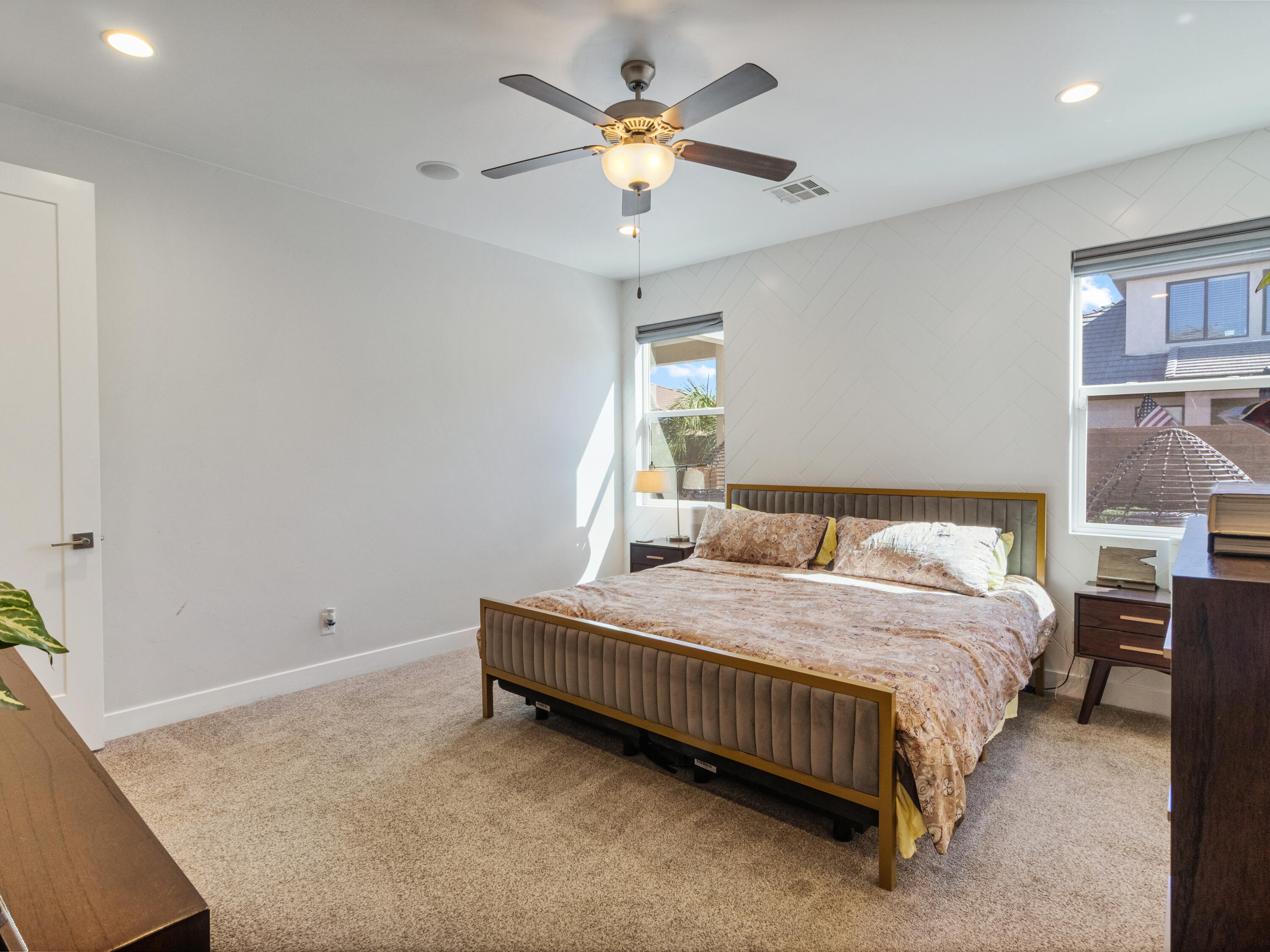 OAKWOOD ESTATES - Residential