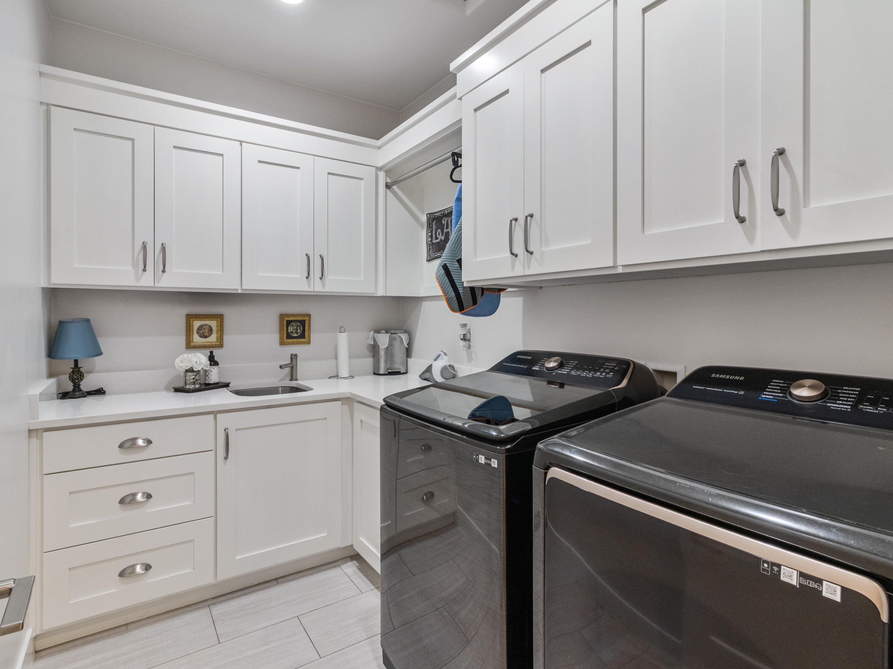 OAKWOOD ESTATES - Residential