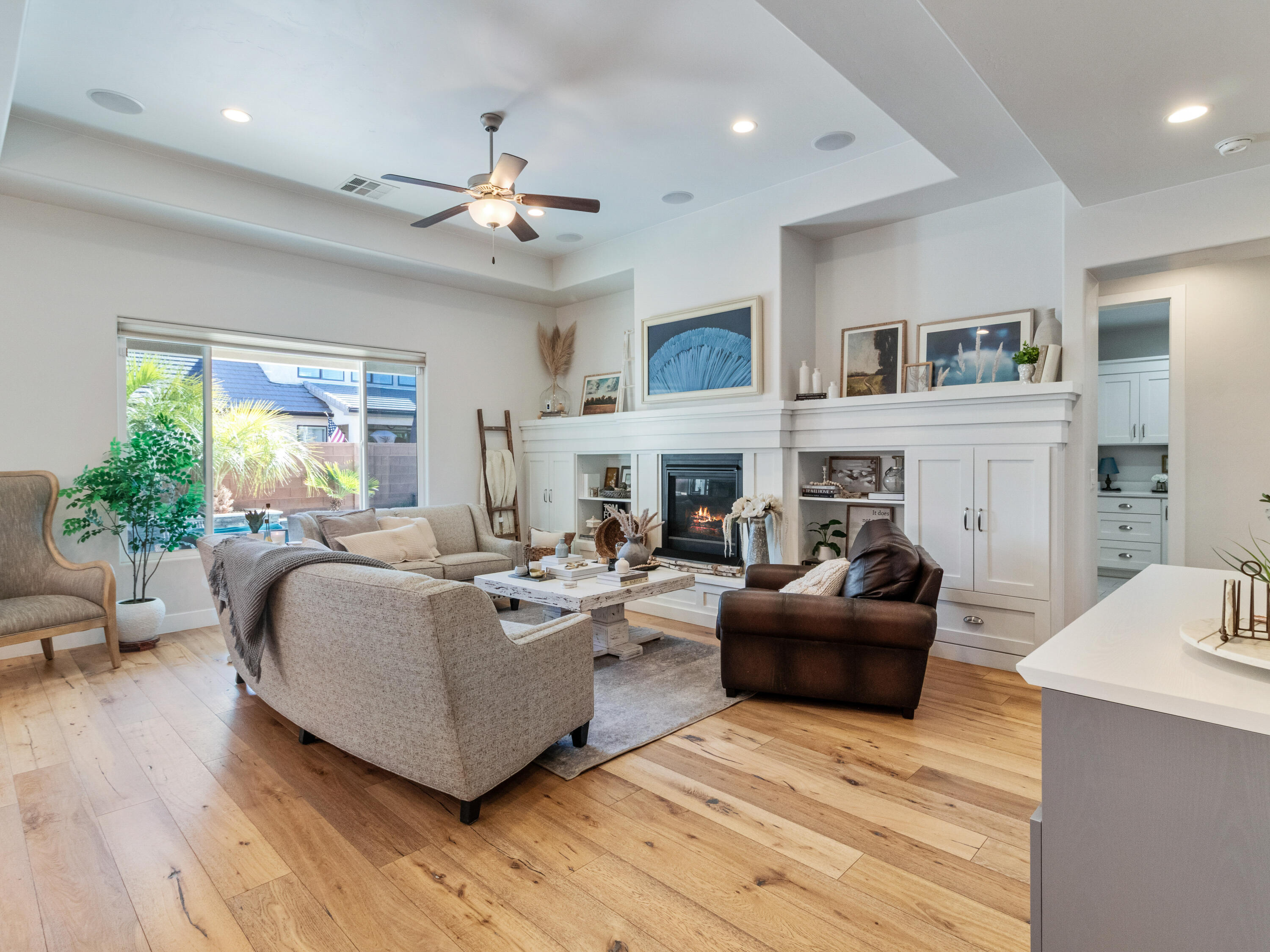 OAKWOOD ESTATES - Residential