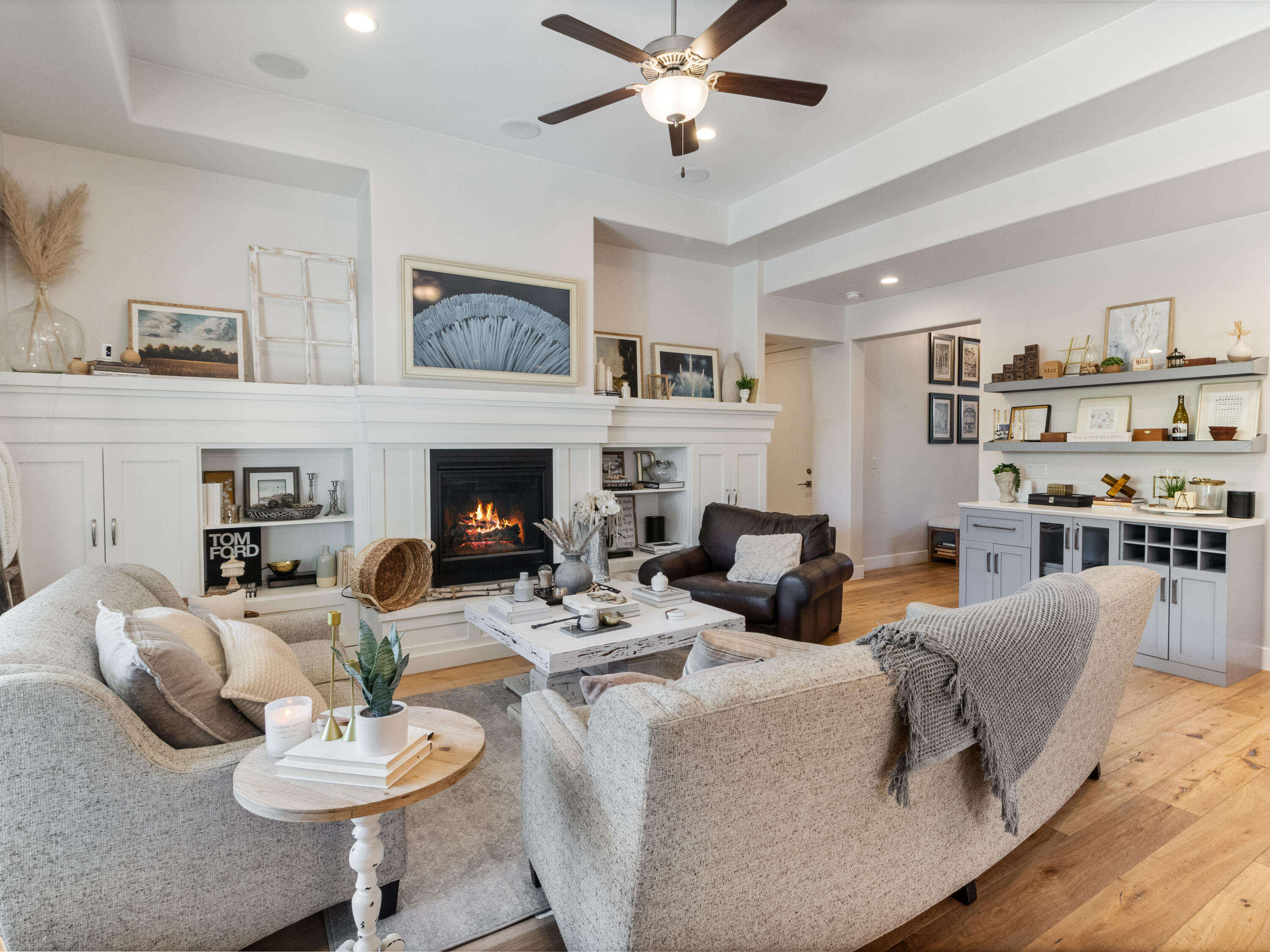 OAKWOOD ESTATES - Residential