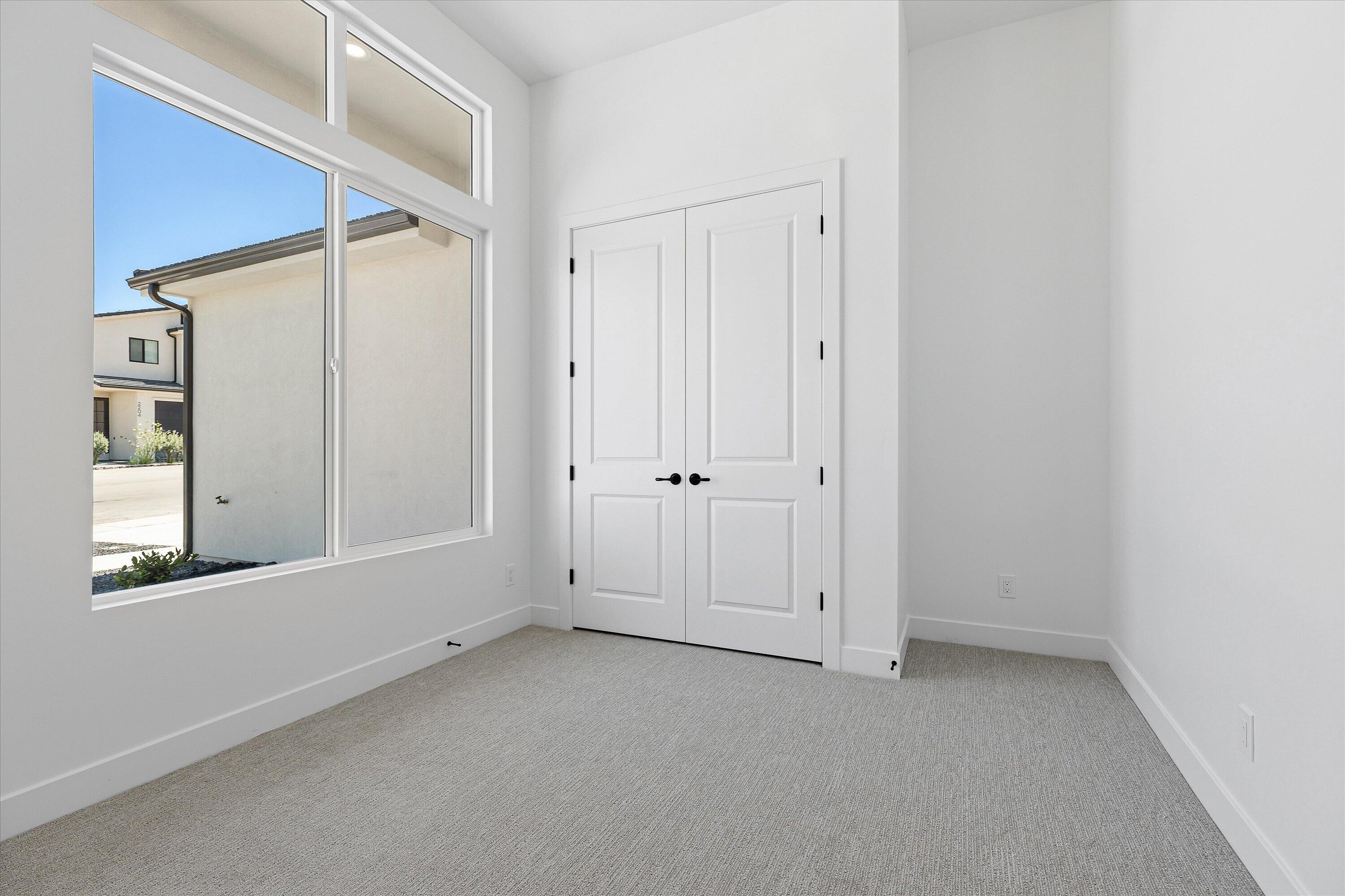 HURRICANE VIEWS - Residential