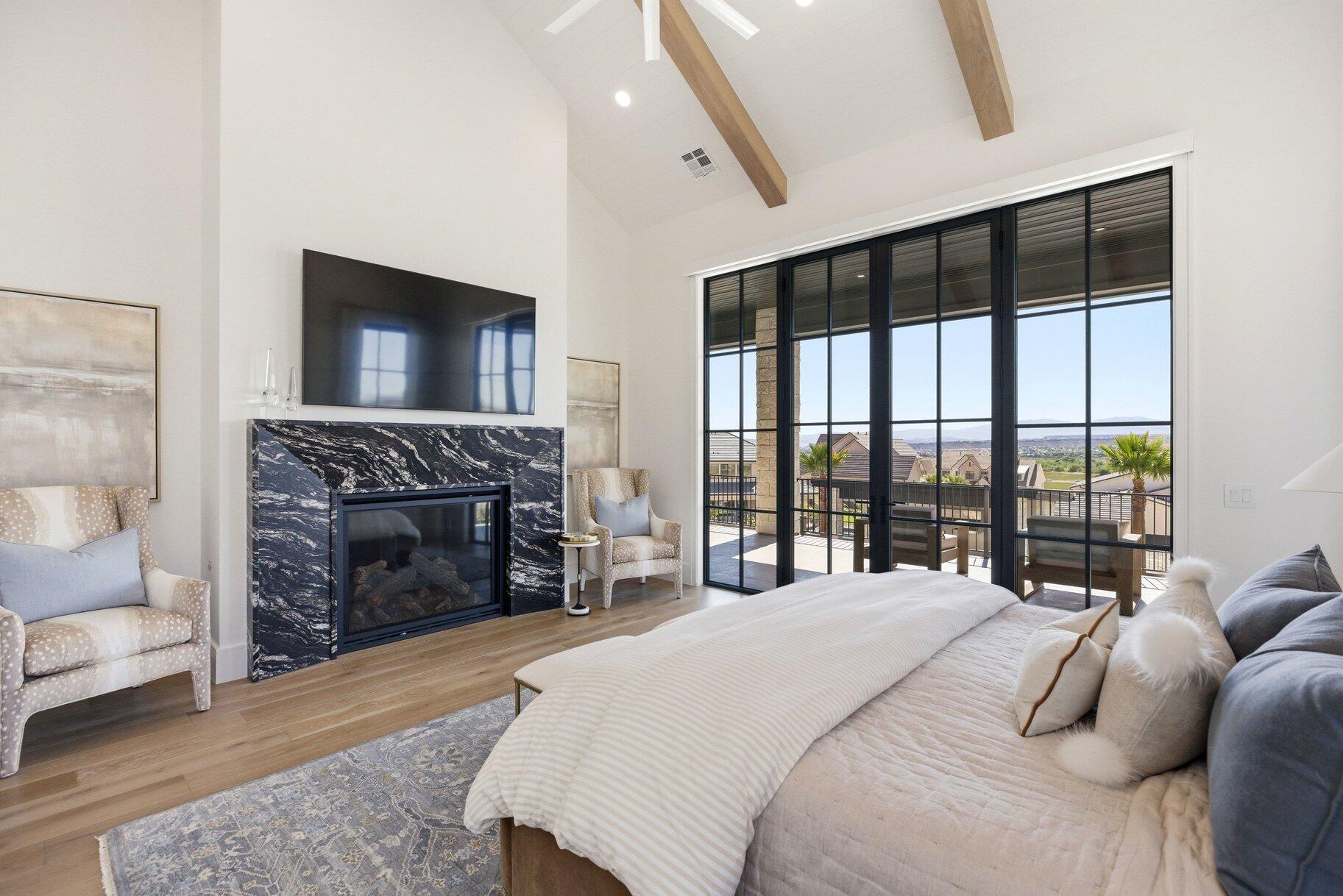 INDIAN KNOLLS - Residential
