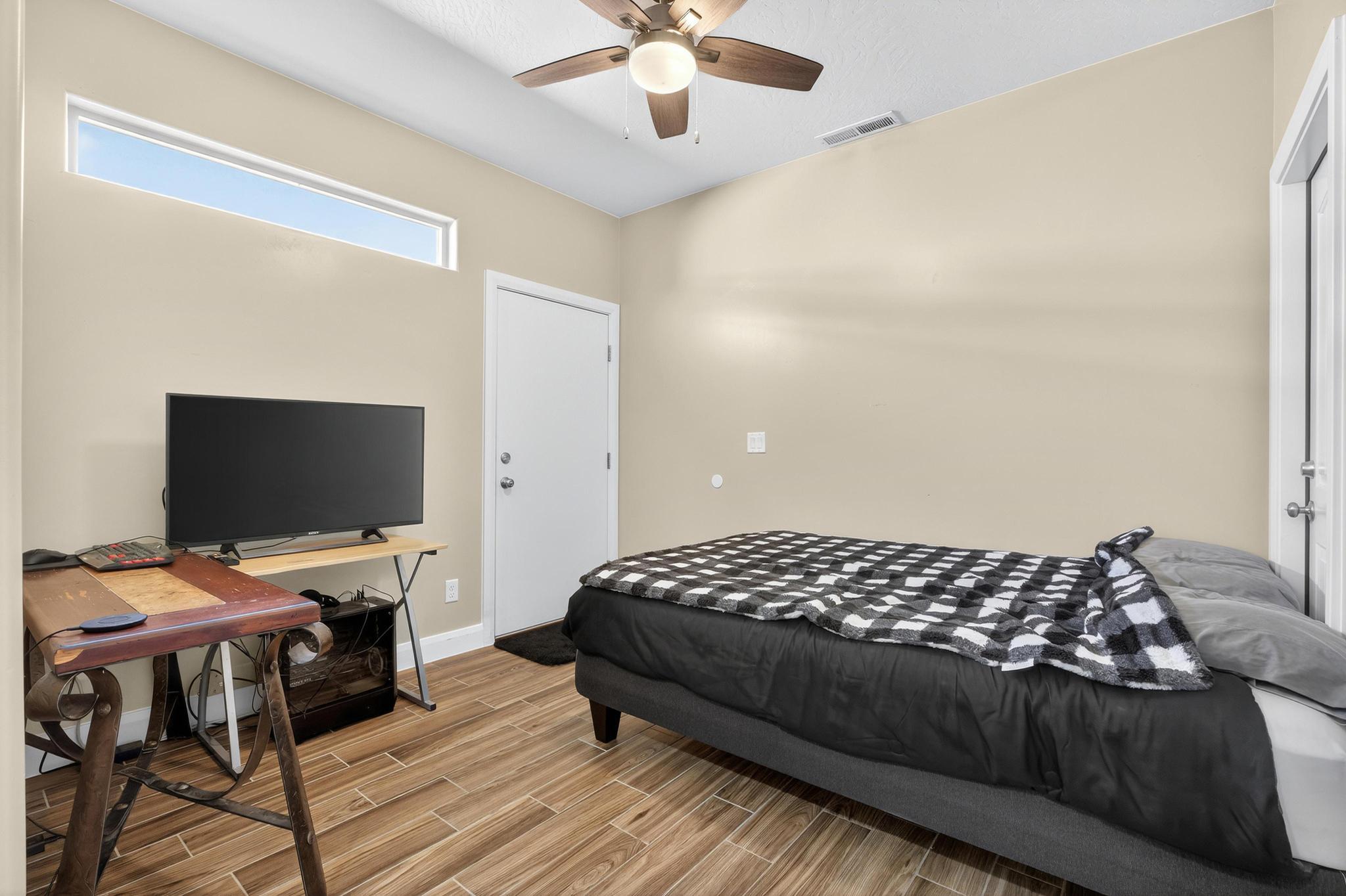 ZIONS GATE ESTATES - Residential