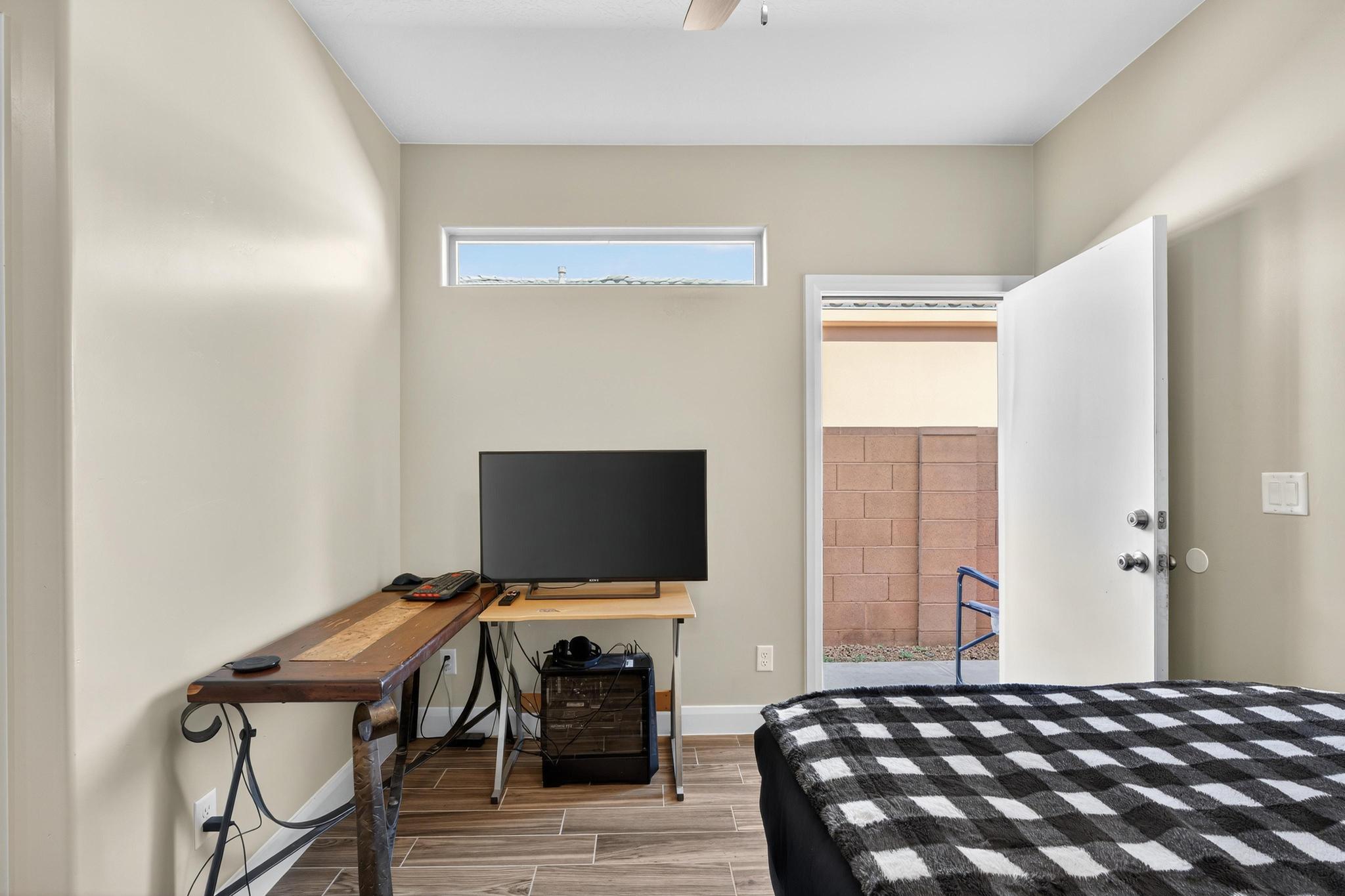 ZIONS GATE ESTATES - Residential