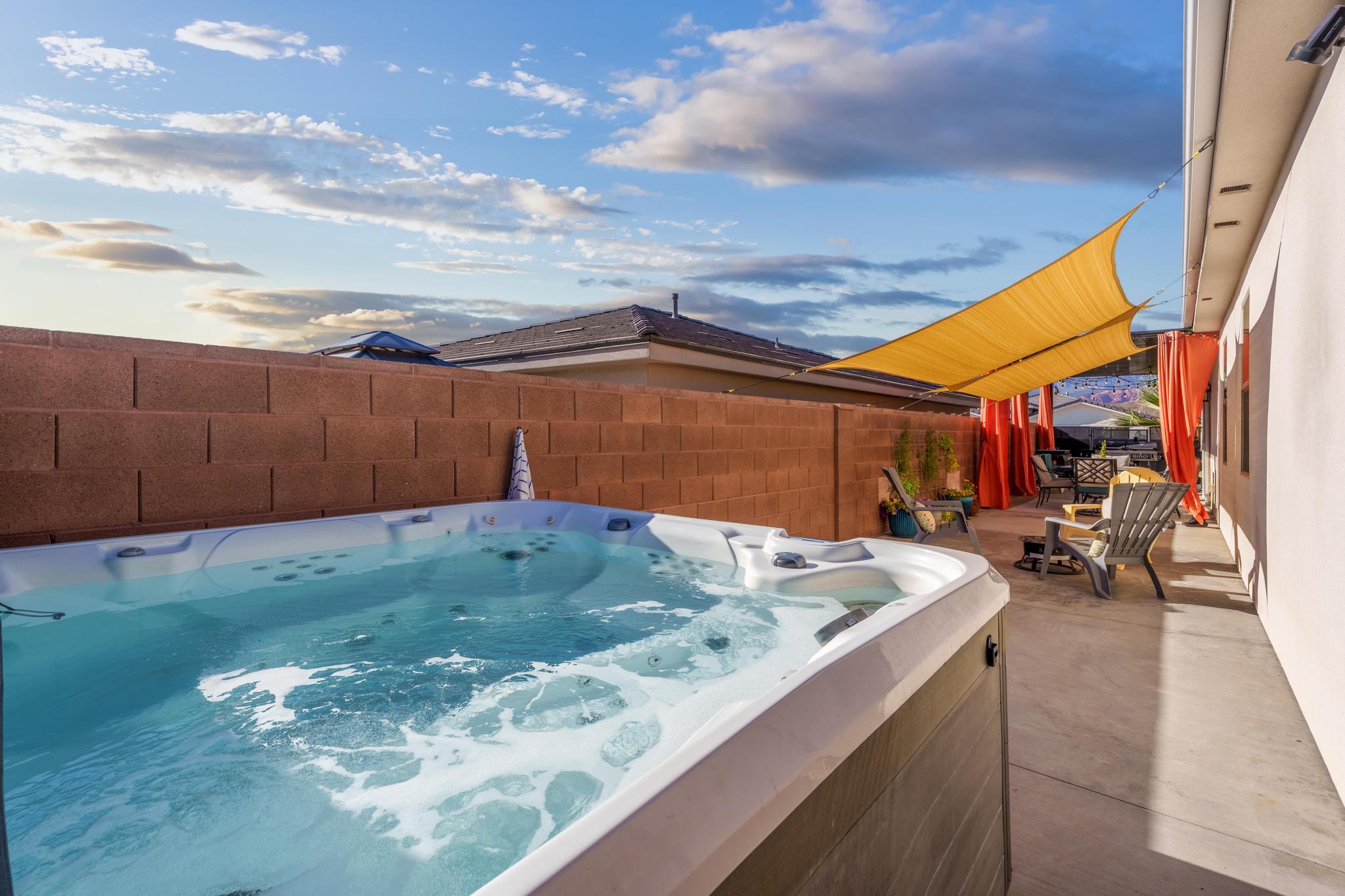ZIONS GATE ESTATES - Residential