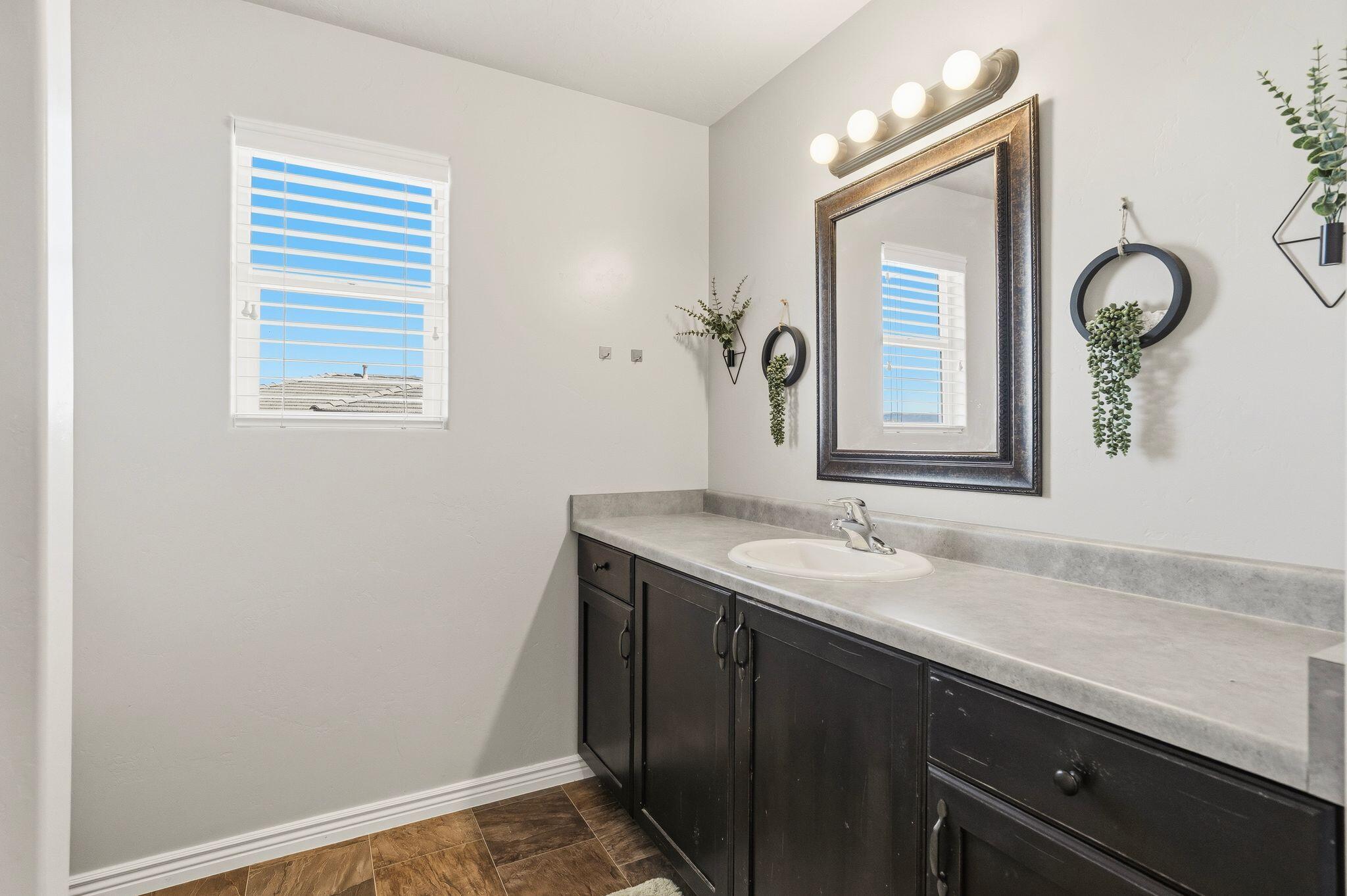 HAWTHORN ESTATES - Residential