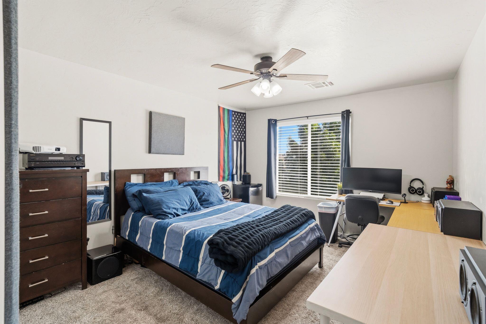 HAWTHORN ESTATES - Residential
