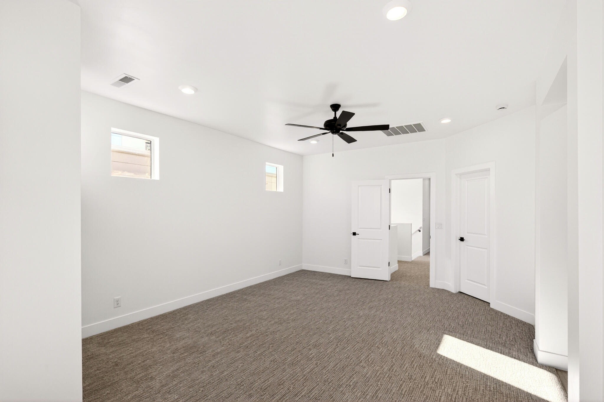 DESERT COLOR SAGE HAVEN - Residential