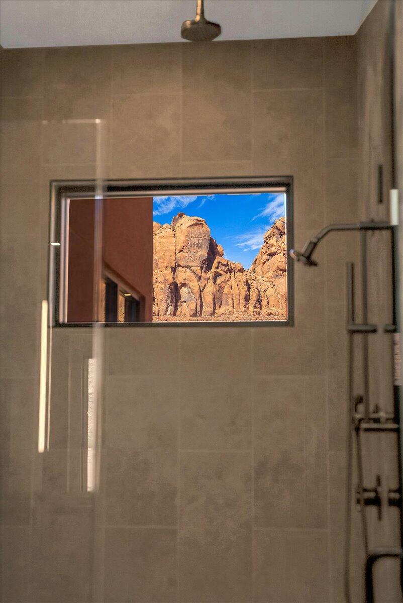 SENTIERRE PADRE CANYON - Residential