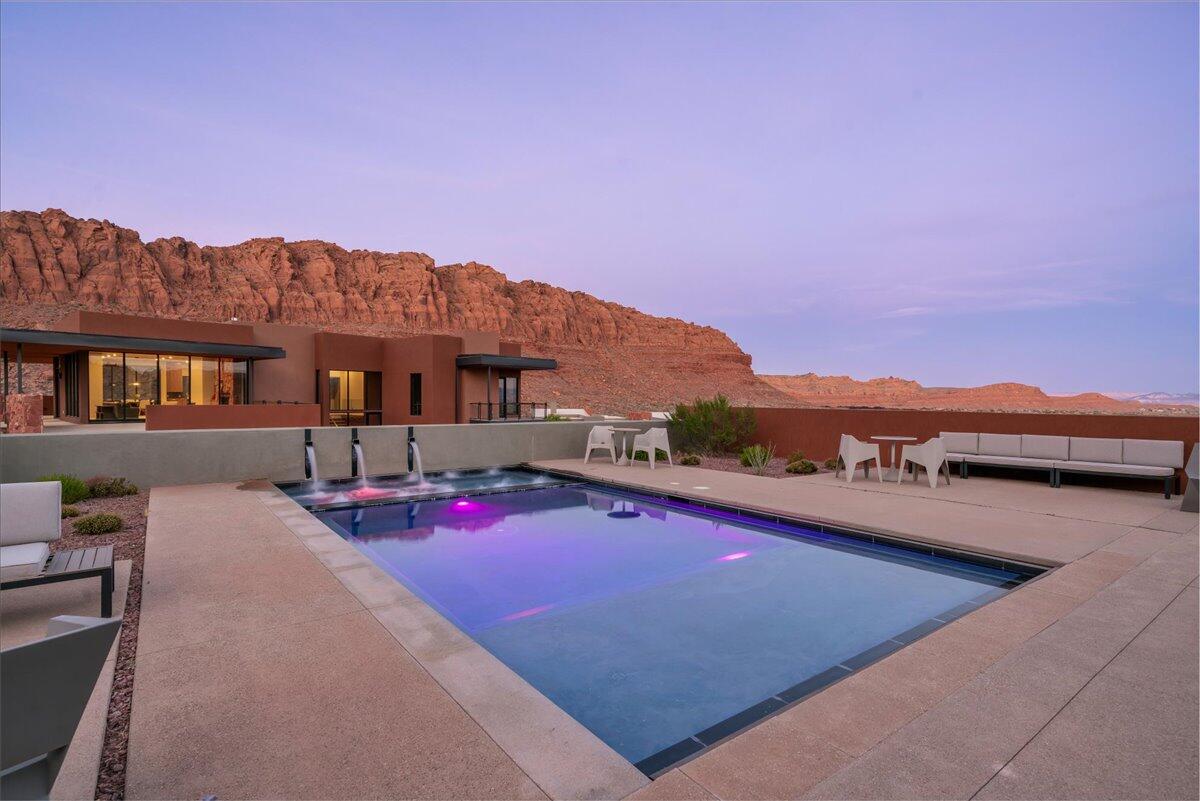 SENTIERRE PADRE CANYON - Residential