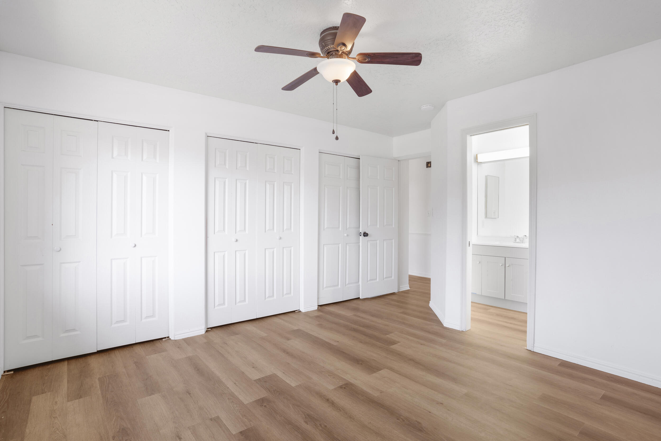 HERITAGE LANE TOWNHOMES - Residential