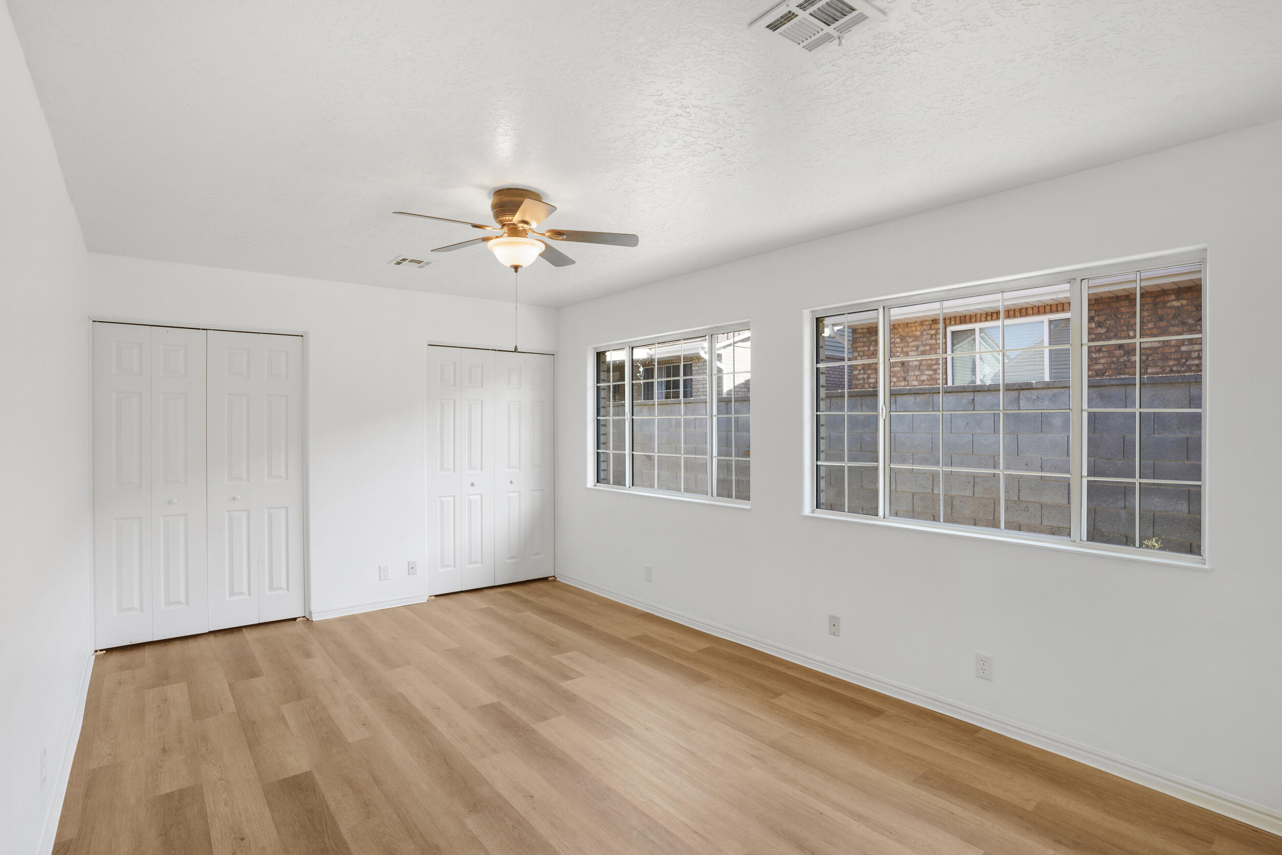 HERITAGE LANE TOWNHOMES - Residential