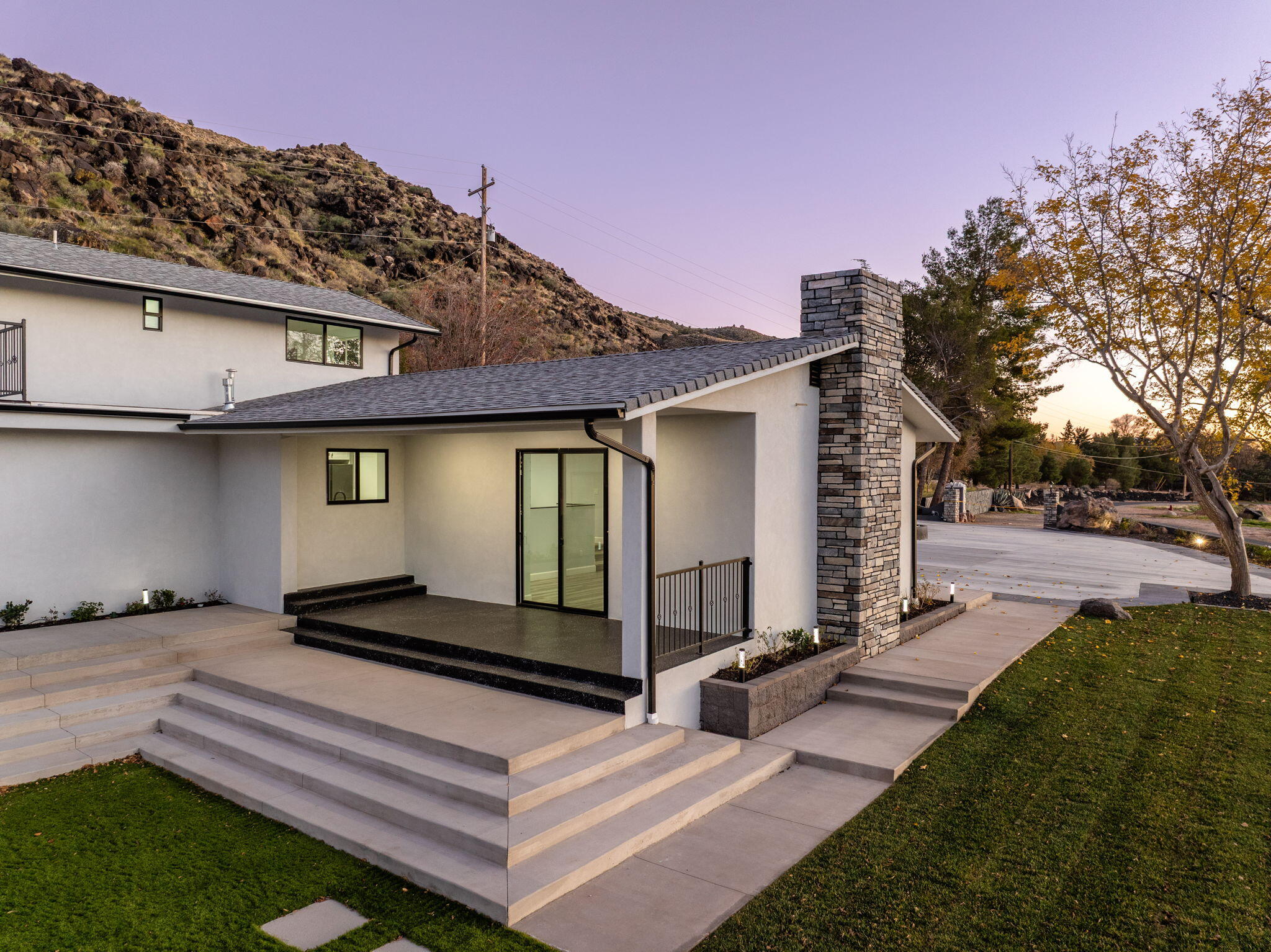 TOQUERVILLE TOWNSITE - Residential