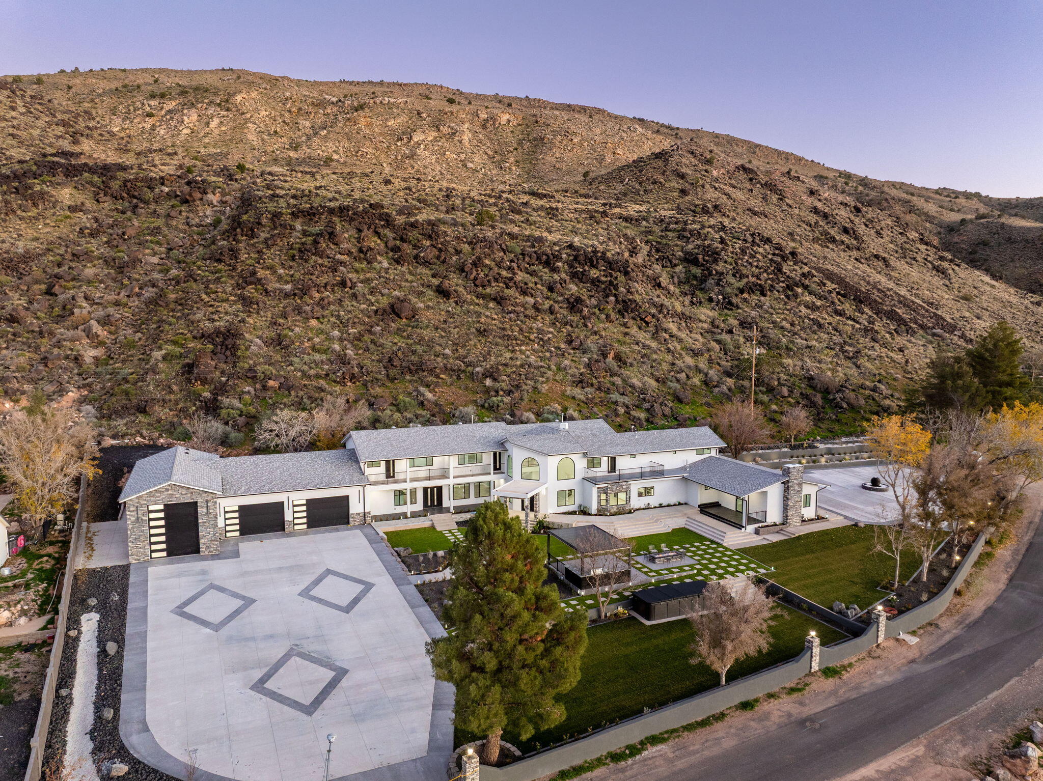 TOQUERVILLE TOWNSITE - Residential