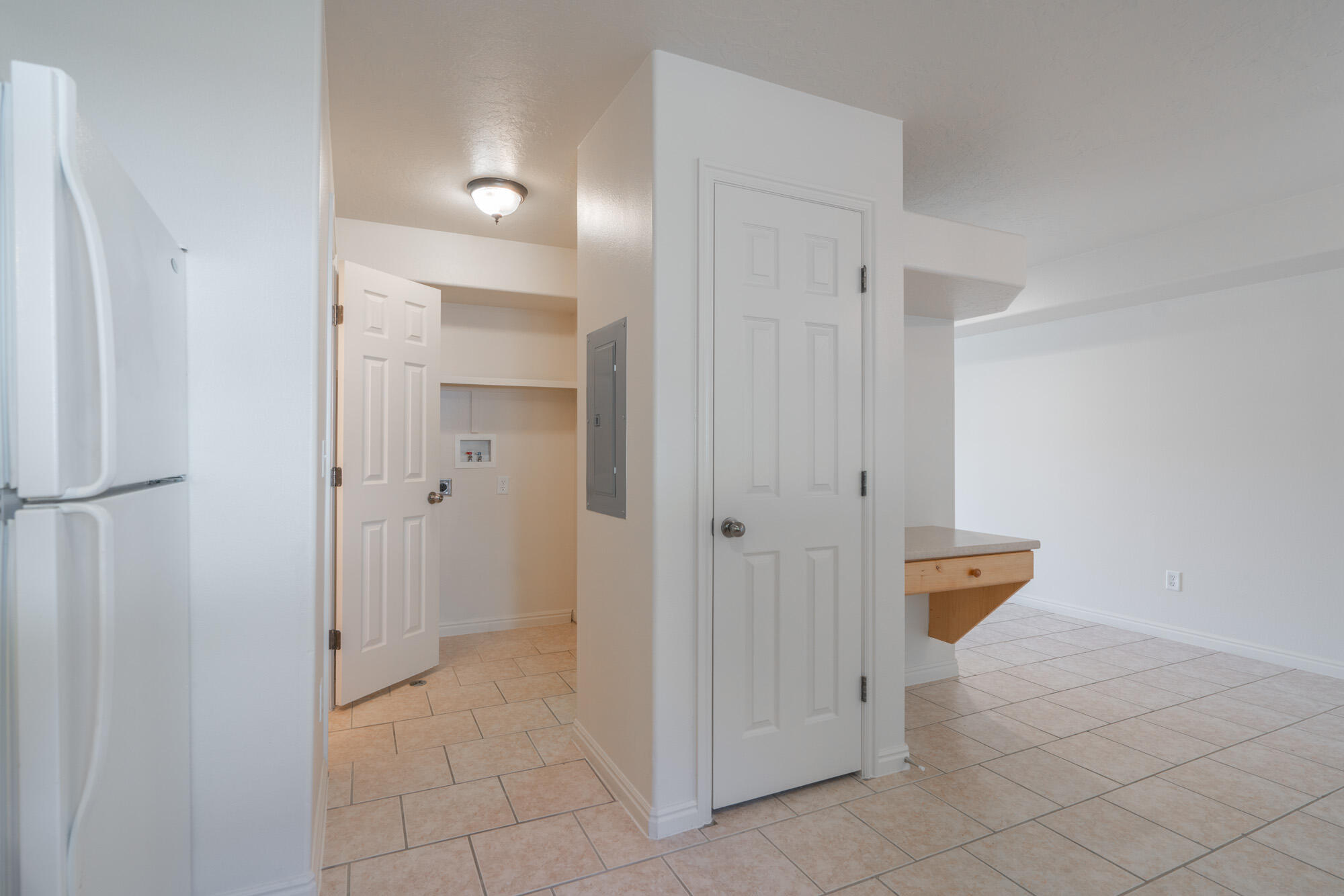 LEXINGTON HILLS TOWNHOMES - Residential