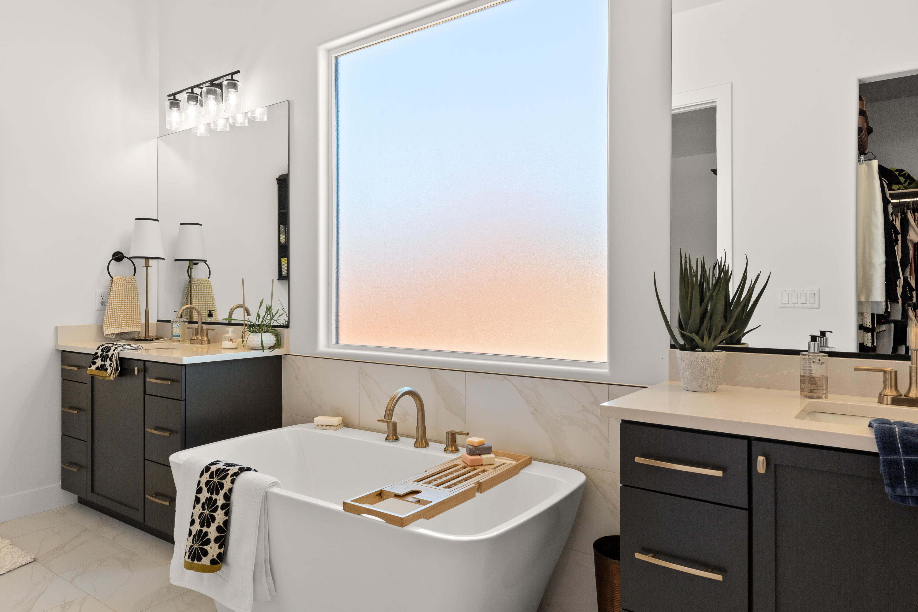 SERENITY ESTATES - Residential