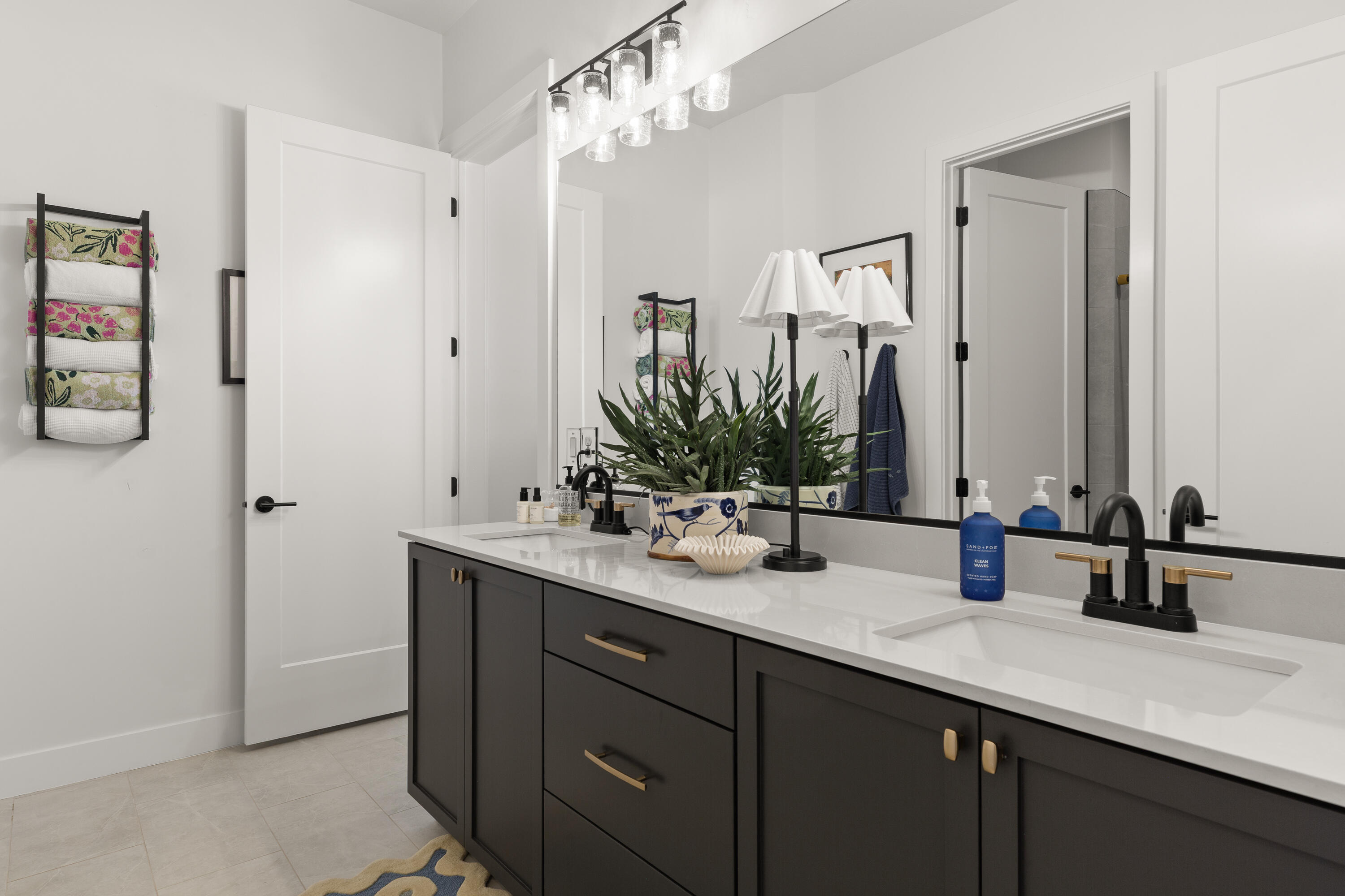 SERENITY ESTATES - Residential