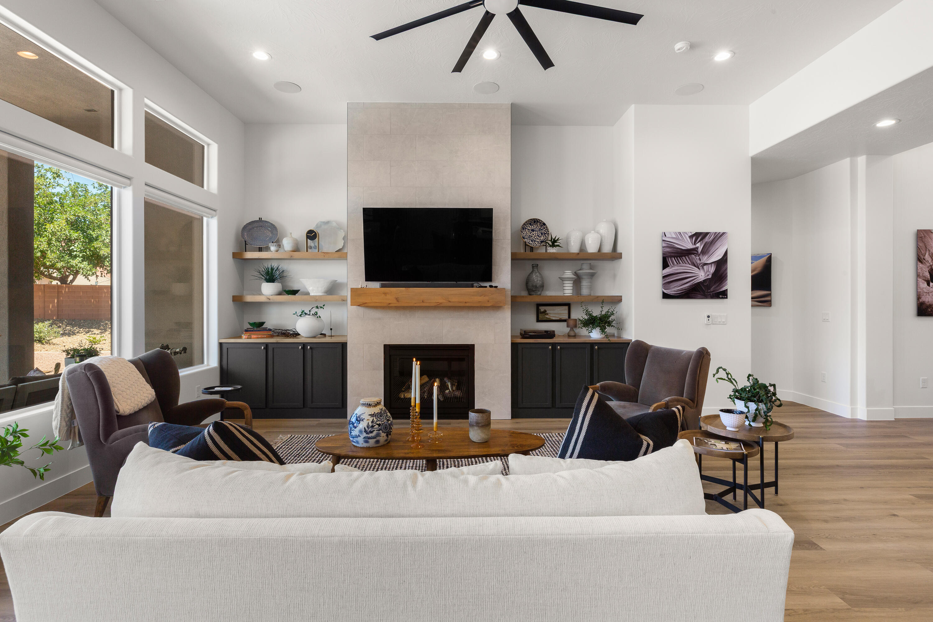 SERENITY ESTATES - Residential