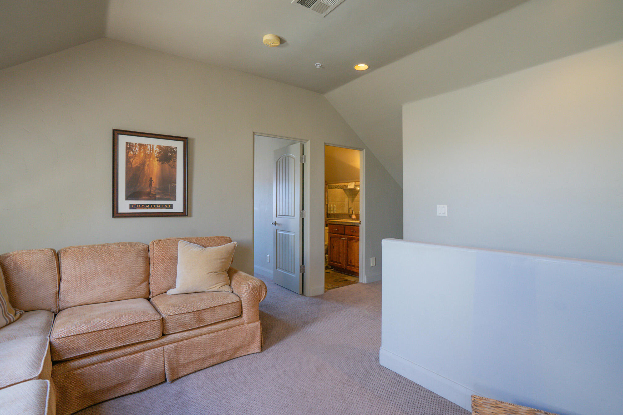 POINT VISTA CONDOS - Residential